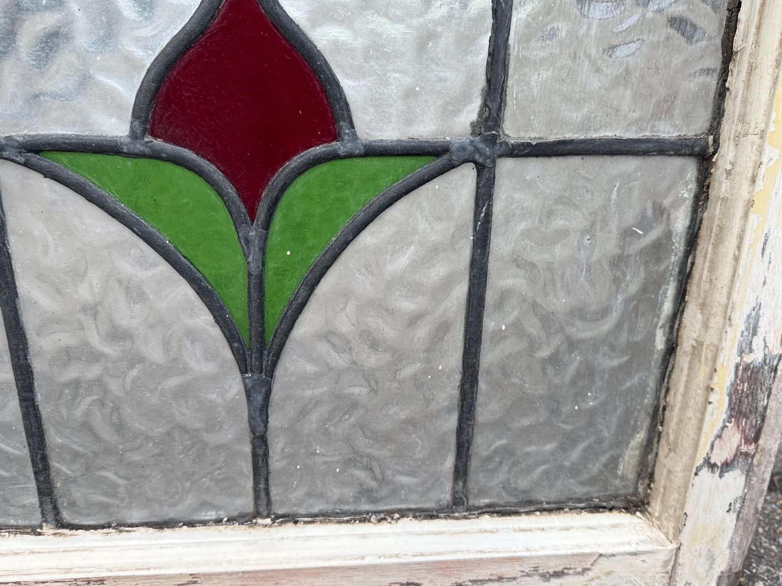 photo for sale Original 1930s Art Deco Stained Glass Tulip Green And Red Design Window Panel