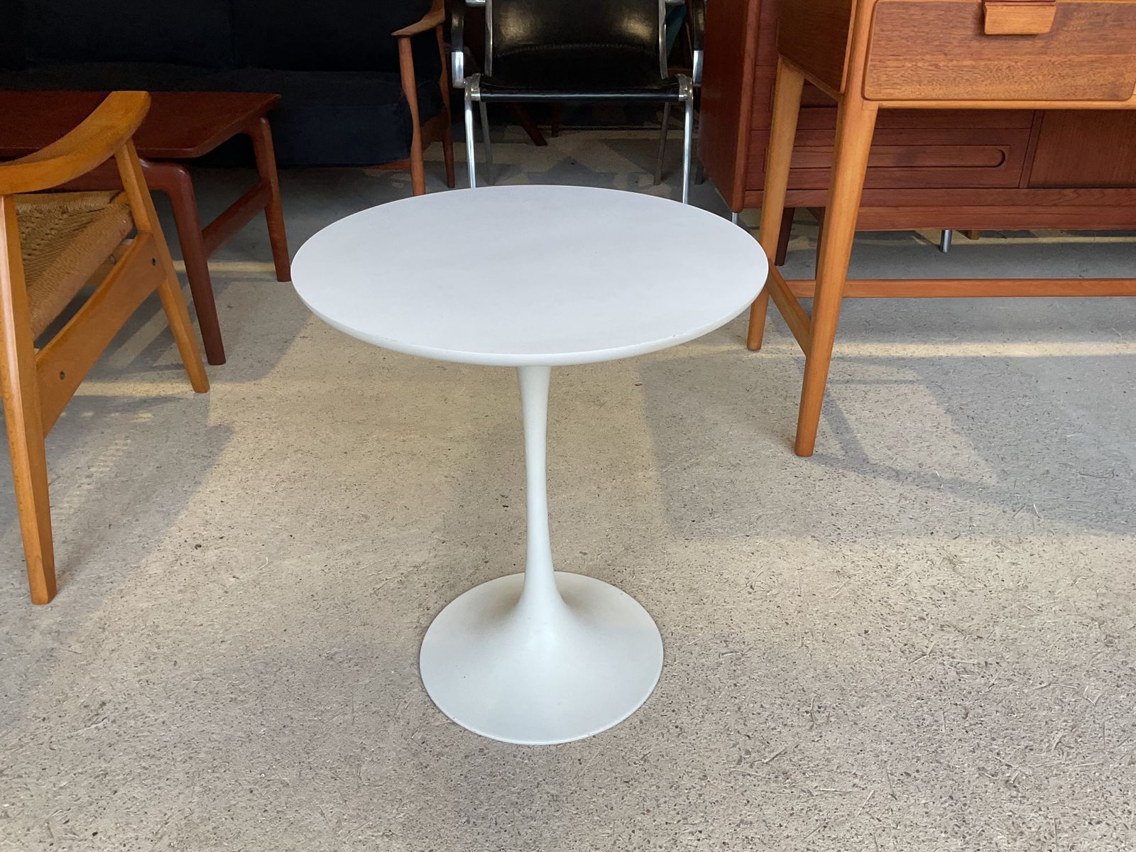 Space Age Tulip Side Table   Coffe Table By Maurice Burke For Arkana 1960s