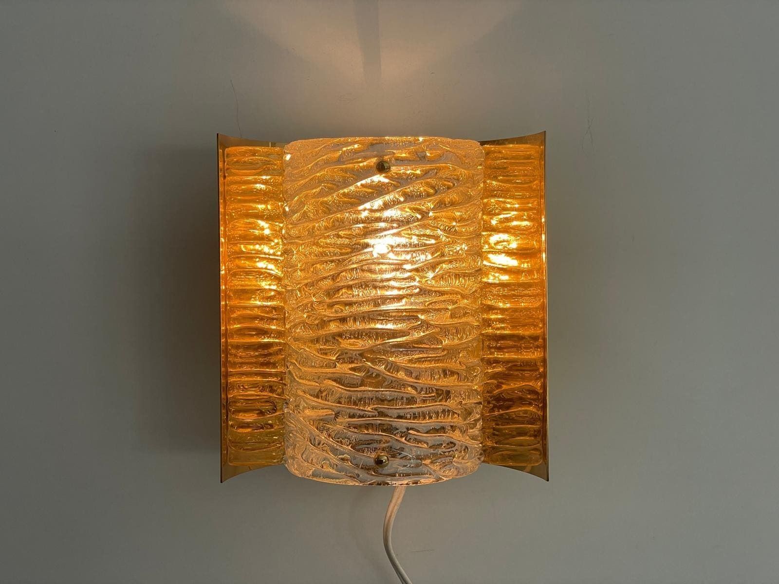 1360.0 Crystal Glass And Brass Curve Backplate Pair Of Sconces, 1960s, Germany photo
