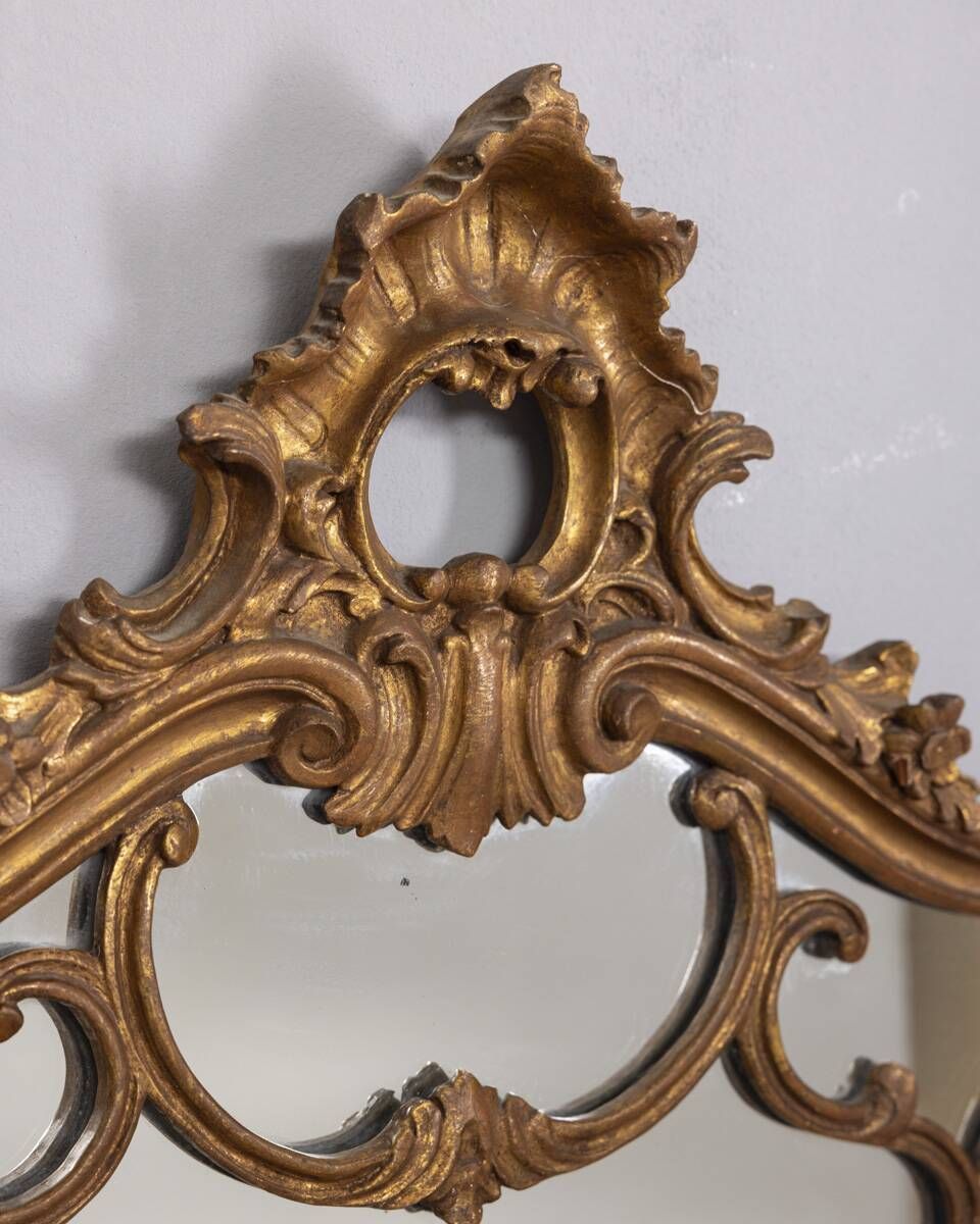 Early 20th Century Gilded Wooden Wall Mirror In Baroque Style photo Home Decor
