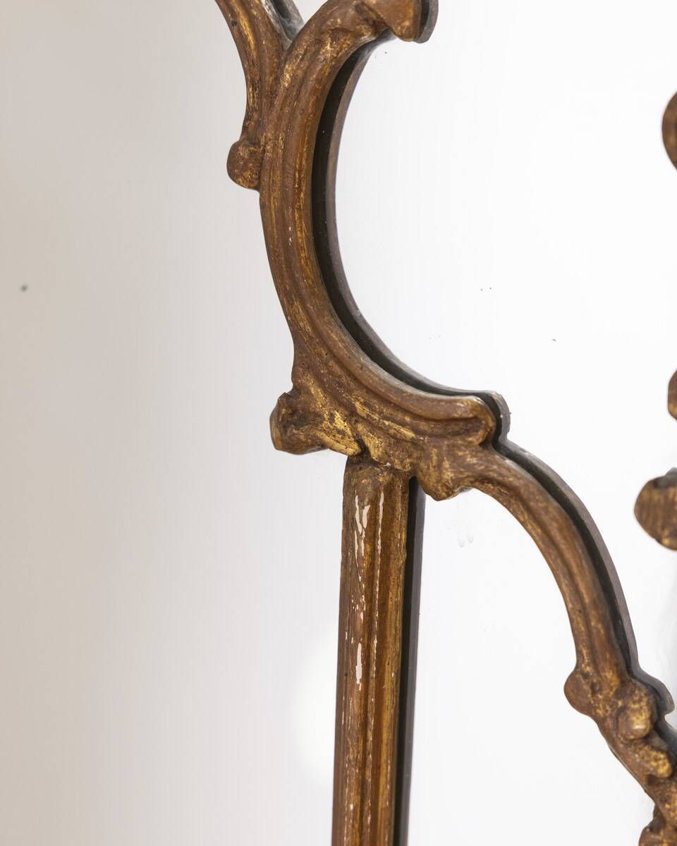 photo vinterior Early 20th Century Gilded Wooden Wall Mirror In Baroque Style
