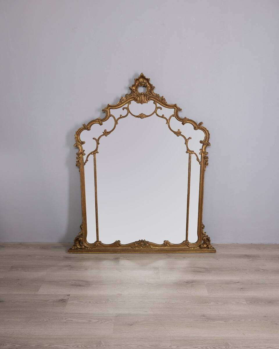 photo vintage Early 20th Century Gilded Wooden Wall Mirror In Baroque Style