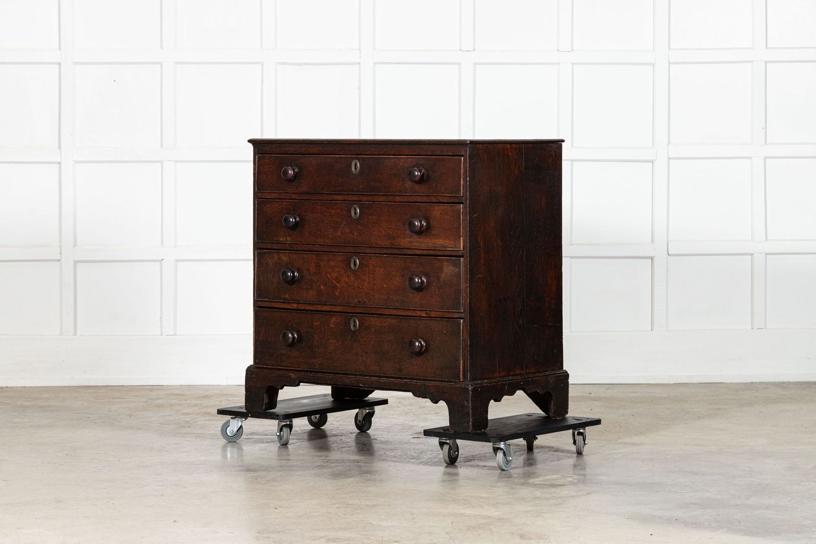 English 18thc Oak Chest Drawers photo Furniture