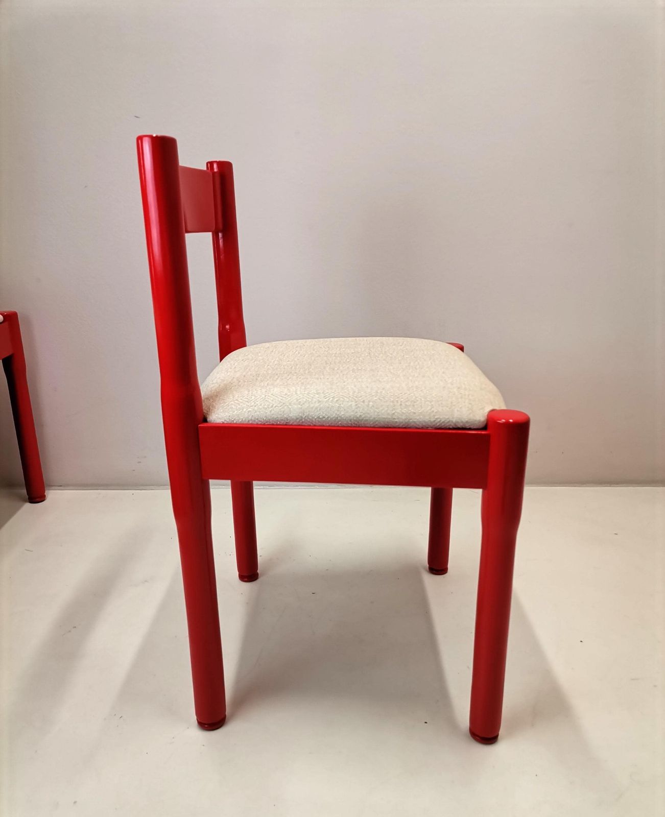 Set Of 8 Red 'Carimate' Dining Chairs Designed By Vico Magistretti / Midcentury Italian Upholstered Kitchen Chairs photo vintage