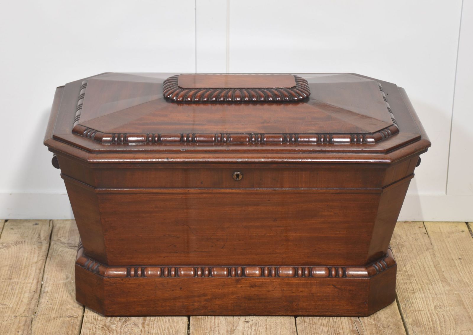 Georgian Mahogany Sarcophagus Cellarette