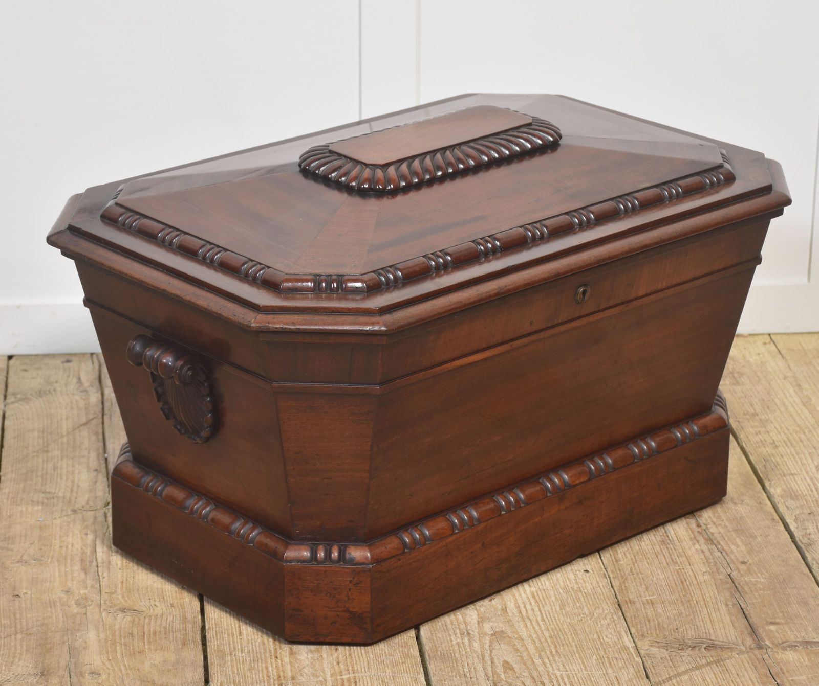 Georgian Mahogany Sarcophagus Cellarette photo furniture