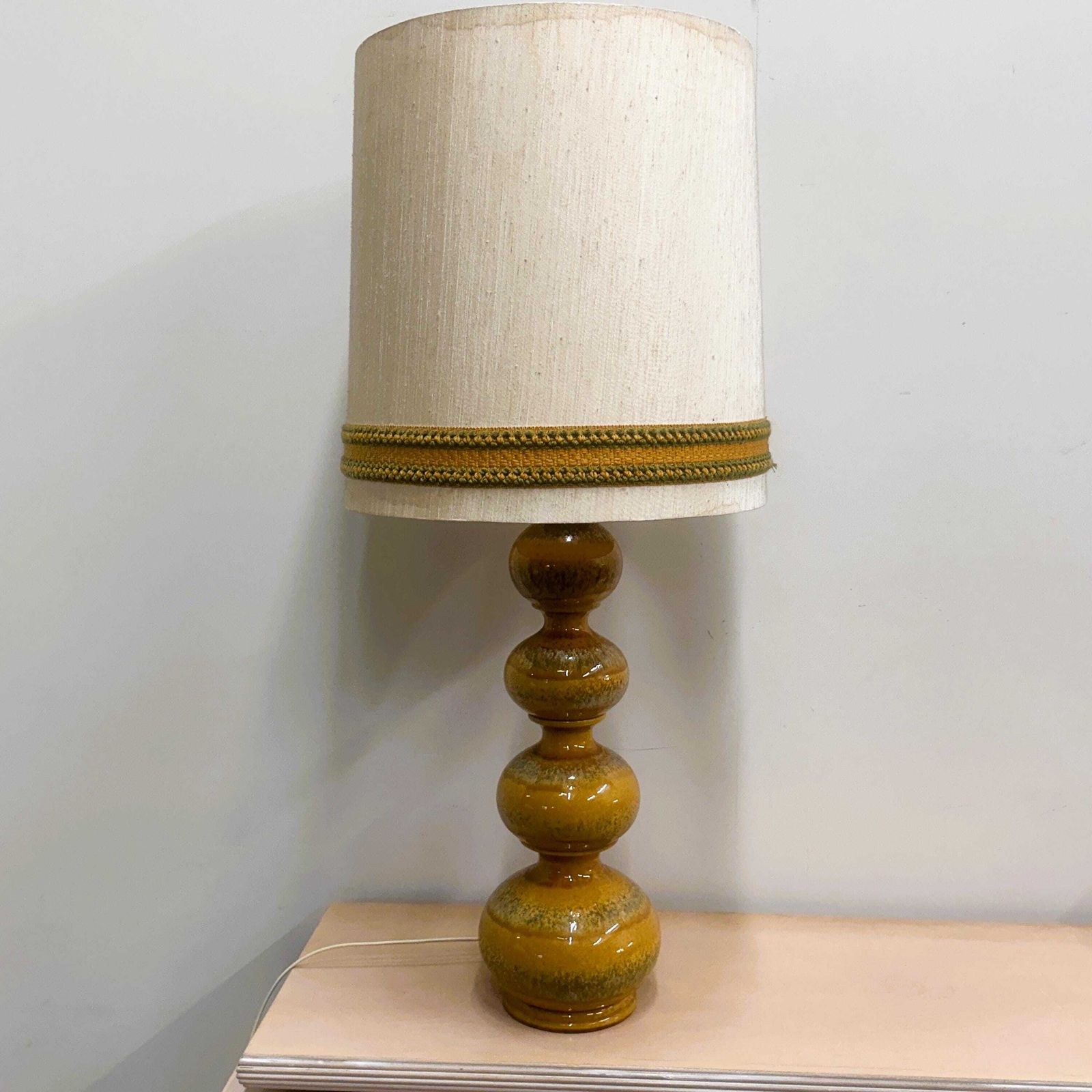 Kaiser Leuchten Jaren 1970 Grote Mosterd Keramische Lamp – Duitse Vintage Sculptuurlamp photo buy