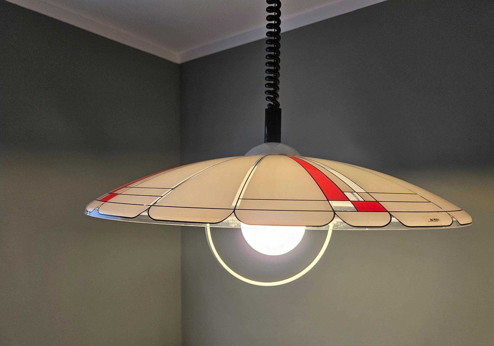 Vintage Pendant Lamp – Red & Black Geometric Design photo Lighting