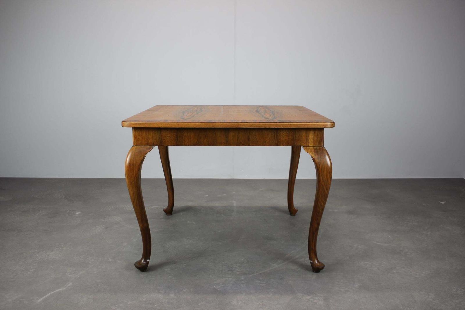1930s European Art Deco Walnut Veneer Square Coffee Side Table With Restored Oil photo for sale