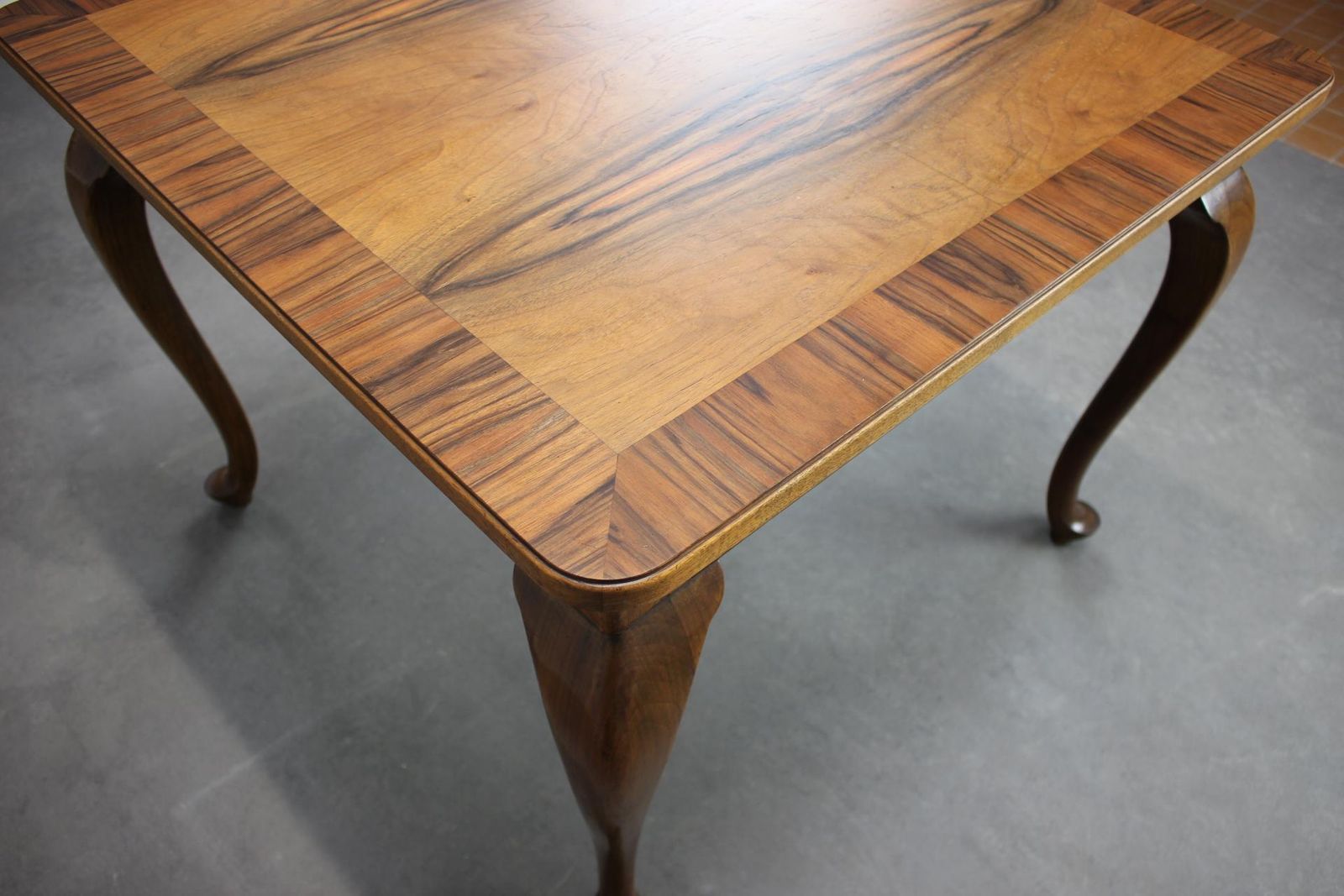 1930s European Art Deco Walnut Veneer Square Coffee Side Table With Restored Oil photo buy