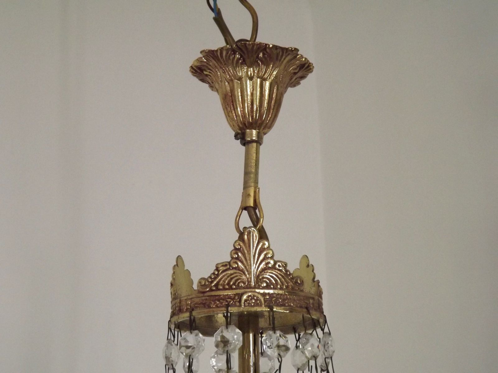 Lustre Montgolfier à une lumière en bronze et cristal, de style Empire français, années 1960 photo 225.0
