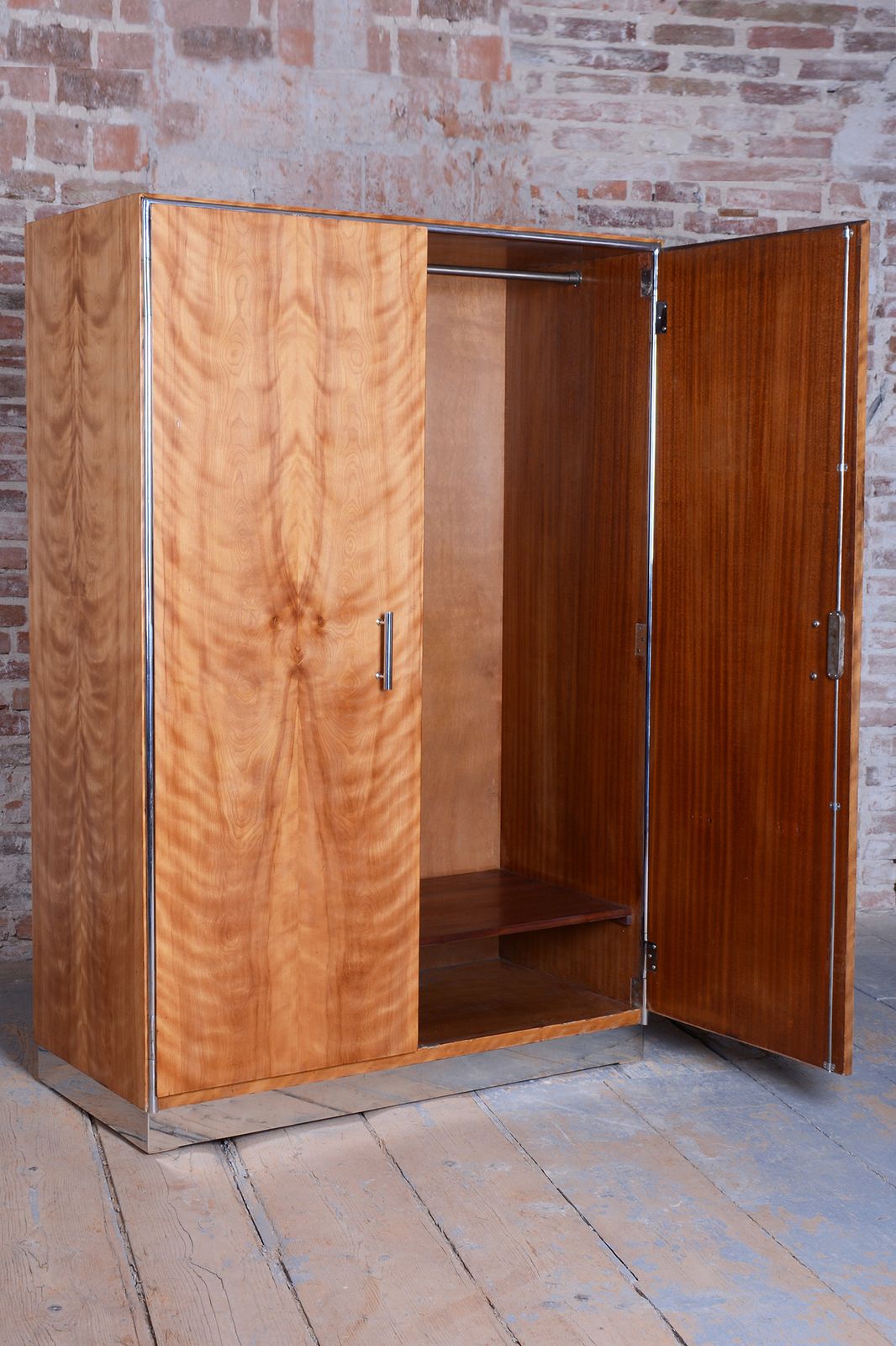Restored Bauhaus Wardrobe, By H.J.Hagemann, Mücke Melder, Czech, 1930s photo Furniture