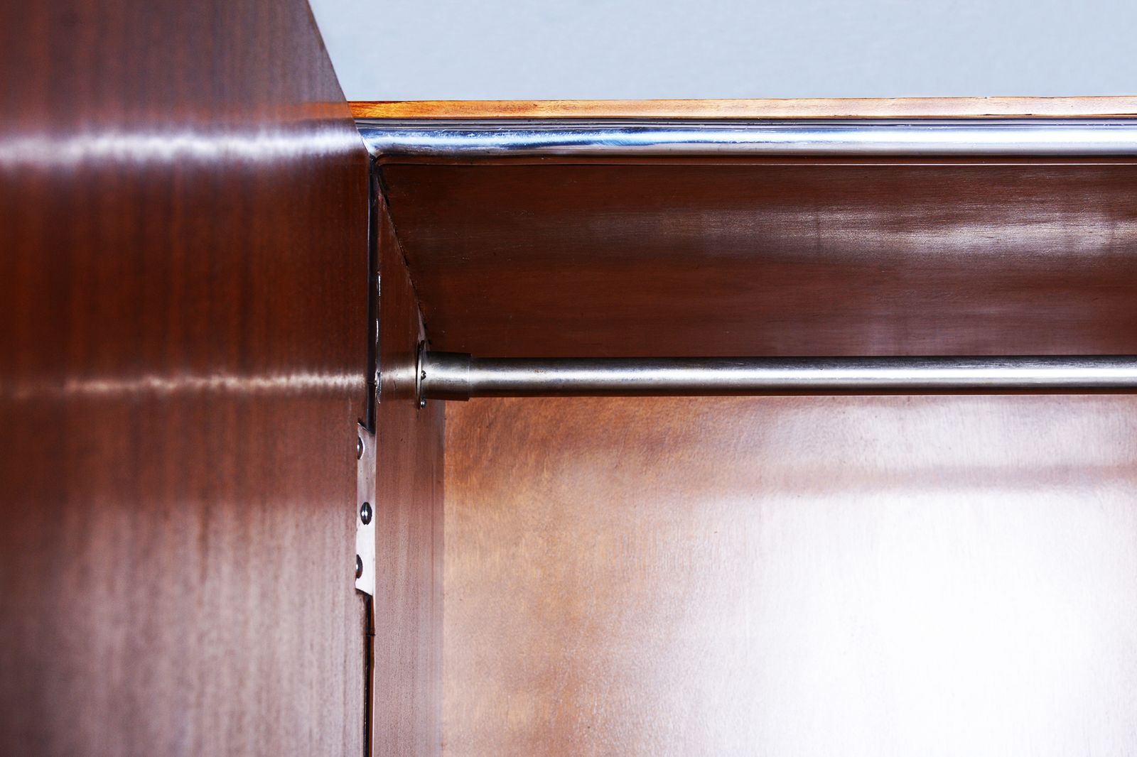 photo vintage Restored Bauhaus Wardrobe, By H.J.Hagemann, Mücke Melder, Czech, 1930s