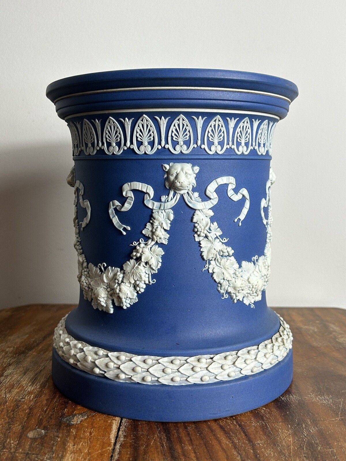 Wedgwood Jasperware Pedestal Vase Stand Early 19thc Rare Antique 21cm