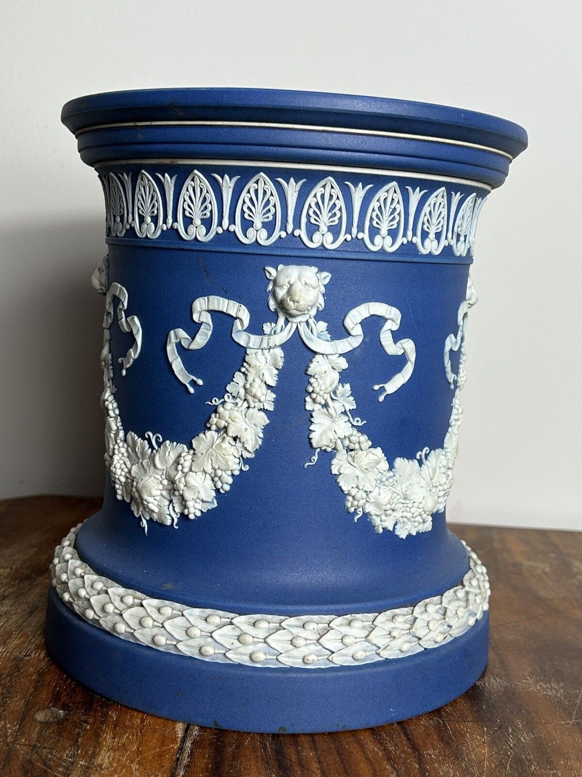 Wedgwood Jasperware Pedestal Vase Stand Early 19thc Rare Antique 21cm photo Home Decor