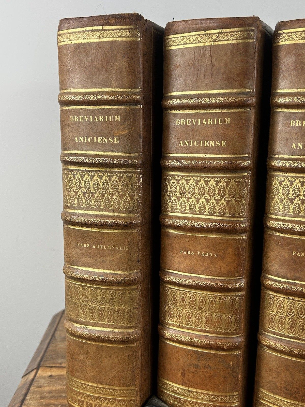 Breviarium Romanum 1786 Latin 4 Volume Leather Set Antique Catholic Liturgy photo furniture