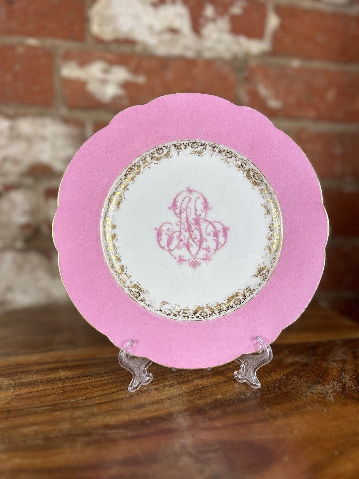 Antique Old Paris Armorial Porcelain Pink Plate Service, 11pc, French photo vinterior