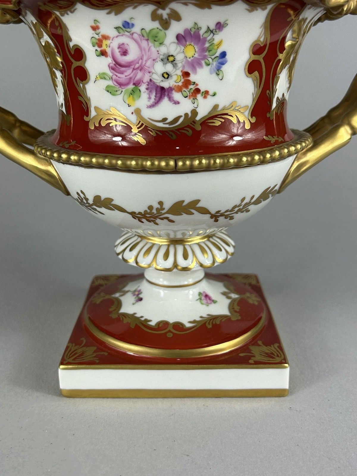 Dresden Carl Thieme German Hand Painted Floral Porcelain Vase Gilt Handles photo Home Decor