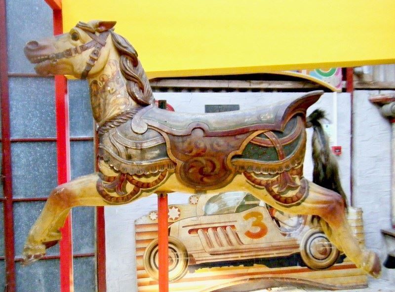 Exceptional Carousel Horse By Orton & Spooner In Original Factory Paint