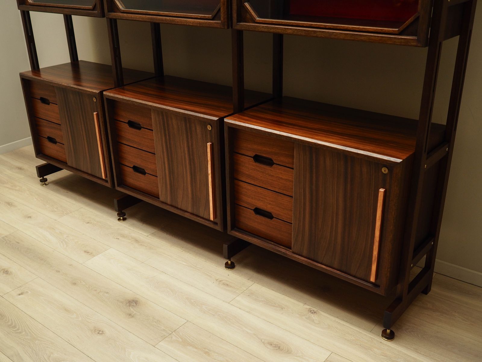 Vintage Modulaire Wandkast, Italiaans Design, Jaren 1960, Productie: Italië photo Meubels