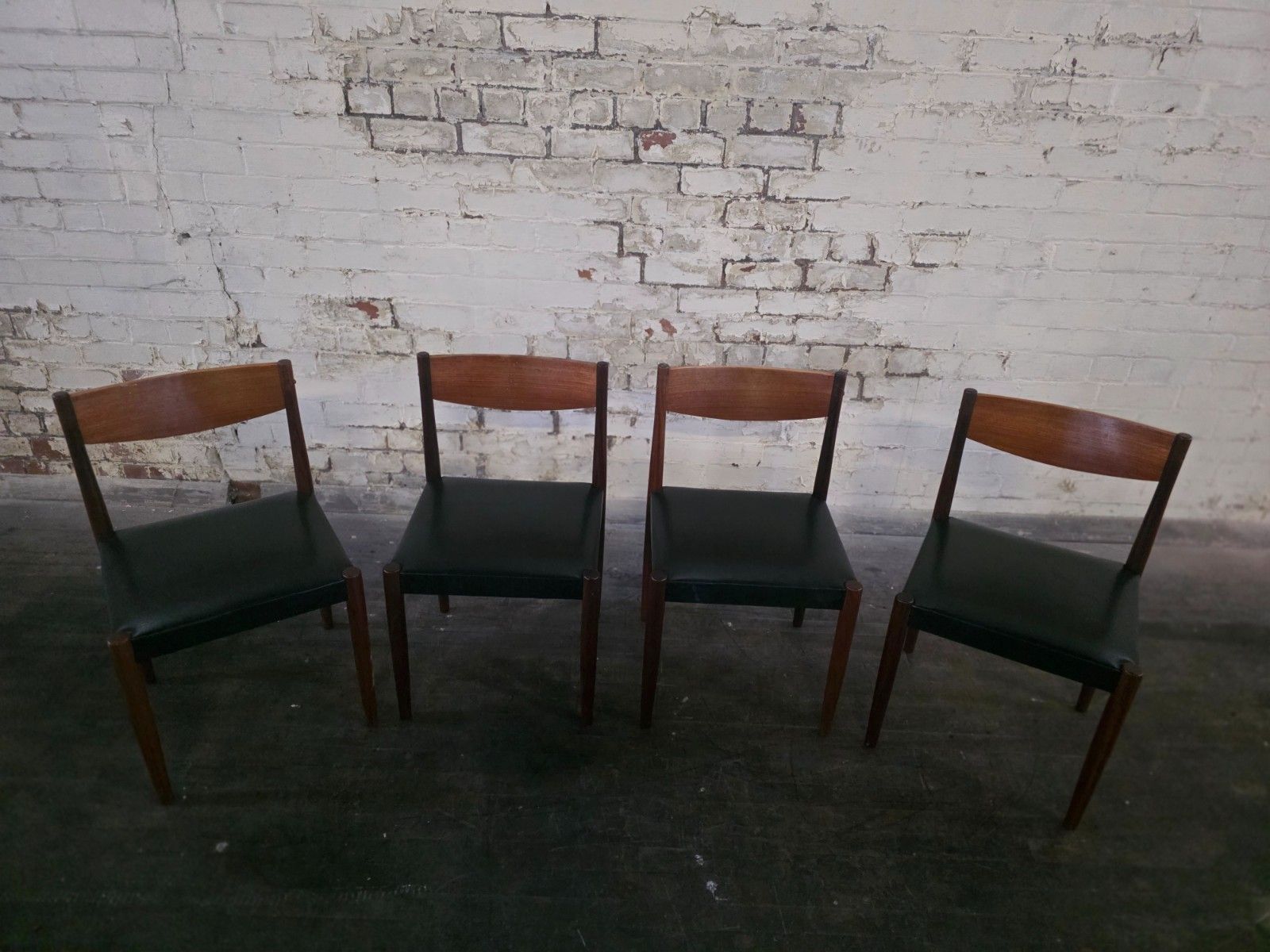 Set Of 4 Teak Mid Century Dining Chairs Frem Rojle photo for sale