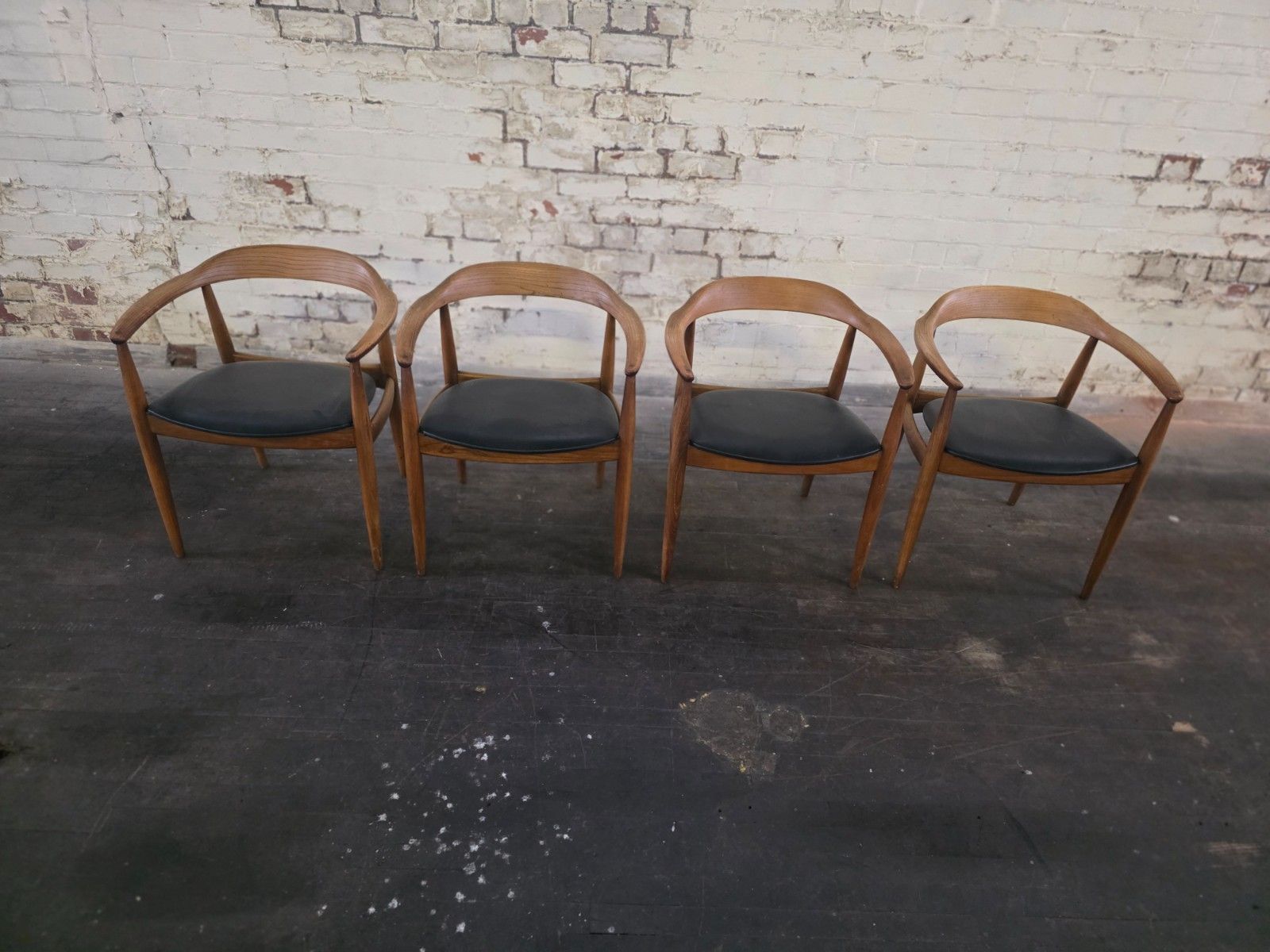 Set Of 4 Danish Teak Mid Century Elbow Chairs photo Furniture