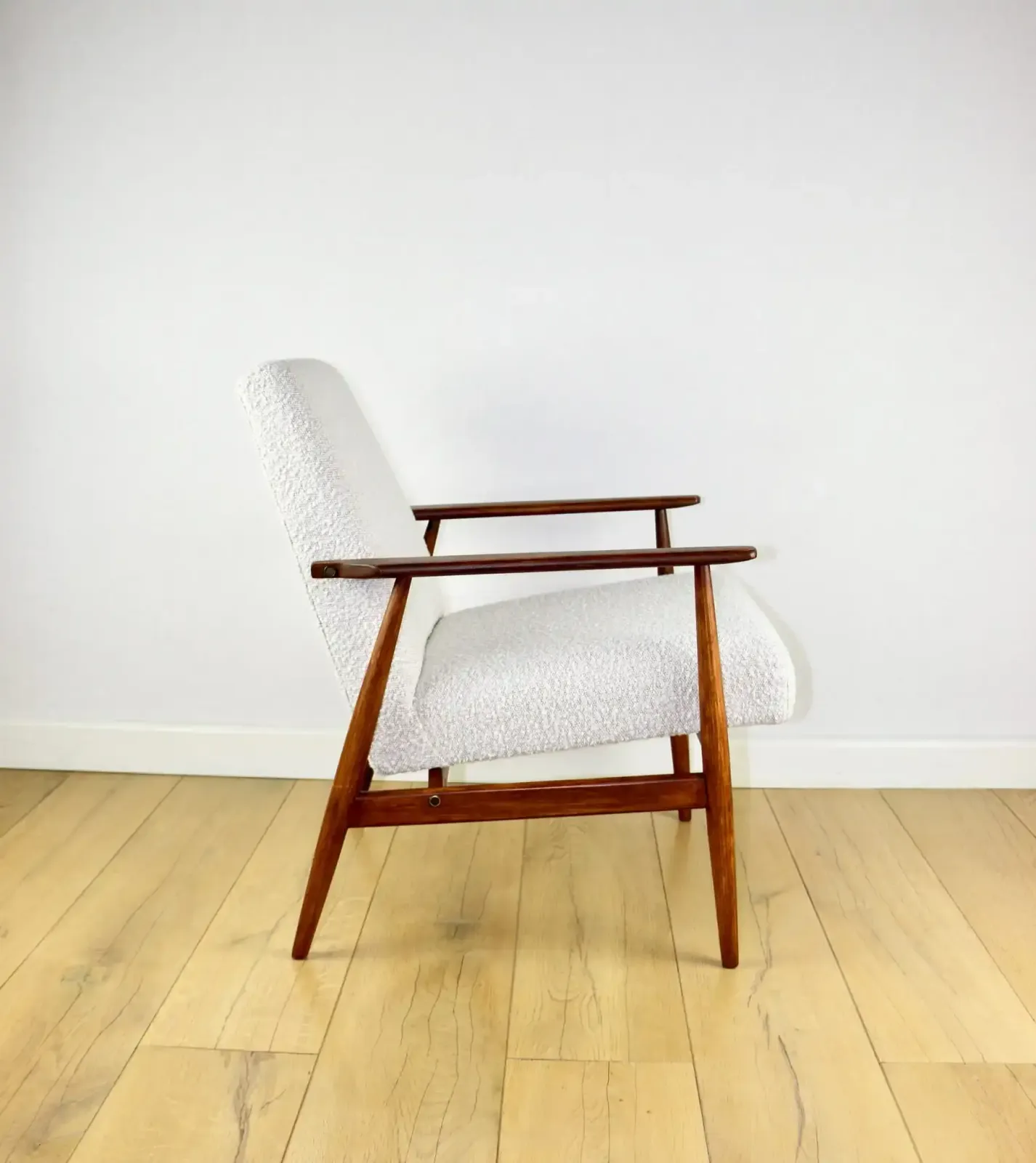 Armchair „ Lis”, 1970s White Boucle Design Henryk Lis   Dark Wood   2 Pieces Available photo Furniture