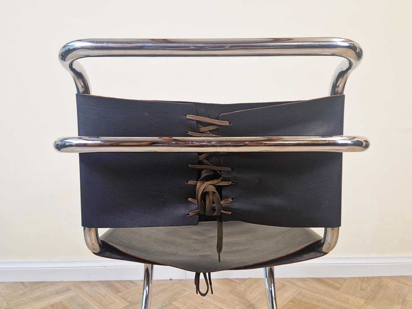 Mies Van Der Rohe Thonet Mr20 Leather & Chrome Mid Century Bauhaus Cantilever Lounge Chair photo vintage