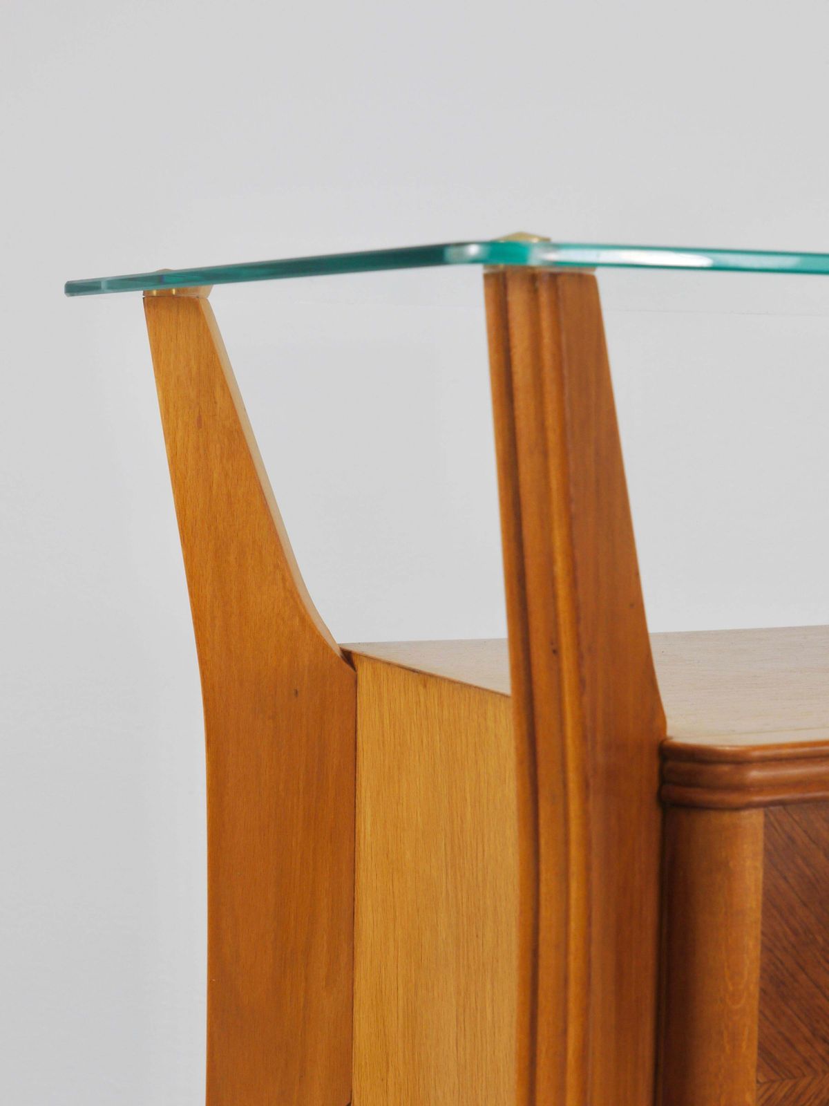 Gio Ponti Maple & Walnut Nightstand Table, La Permanente Mobili Cantù, 1940s photo for sale