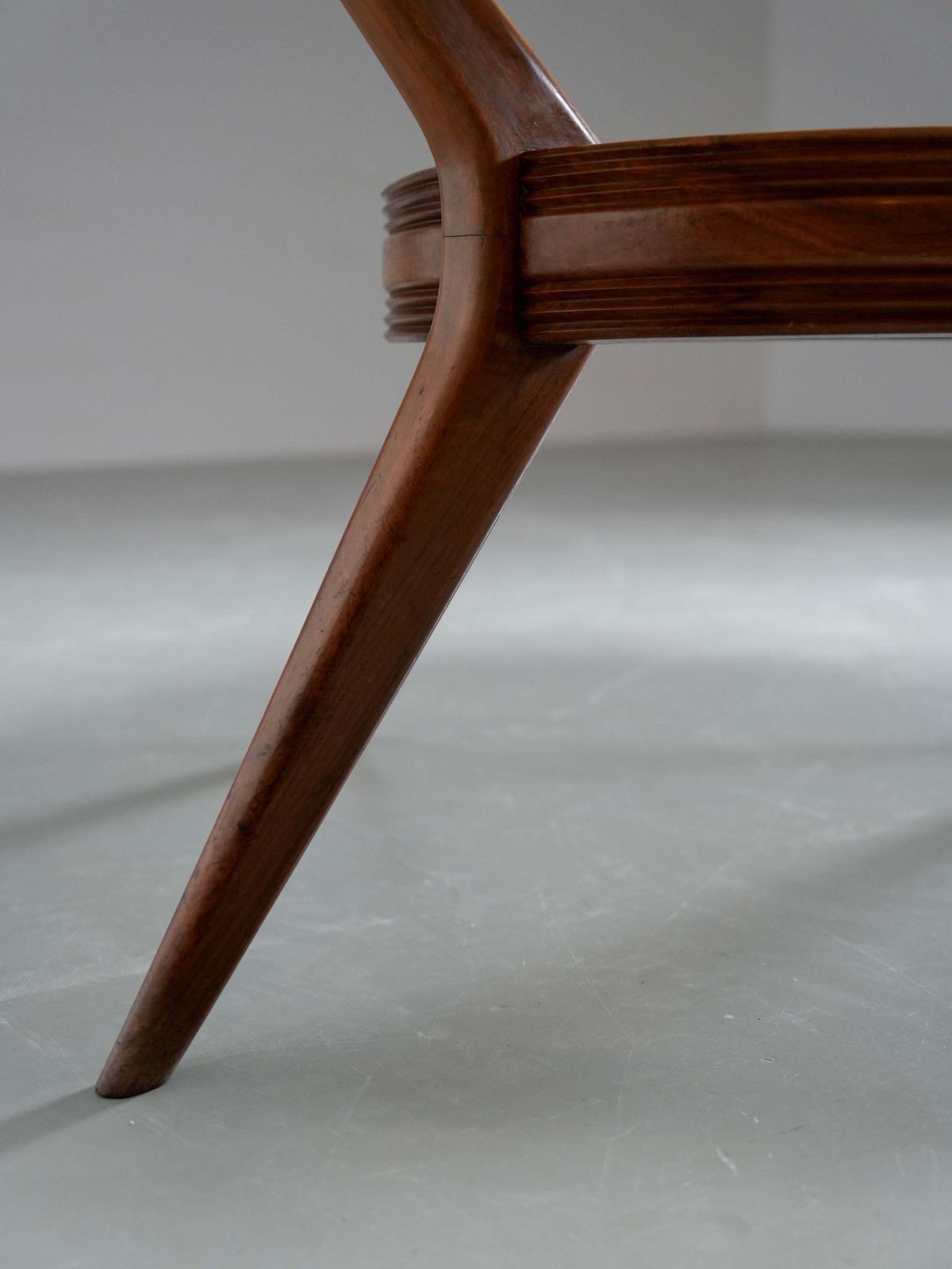 photo furniture Round Dining Room Table In Walnut And Marble By Ariberto Colombo, Italy, 1950's