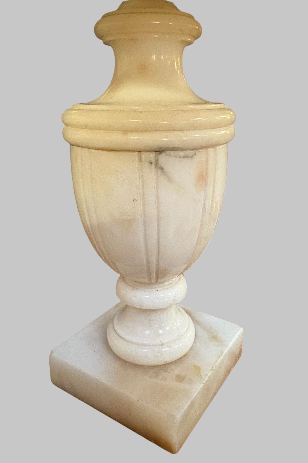 A Charming Pair Of Mid Century Italian Carved Alabaster Table Lamps photo furniture