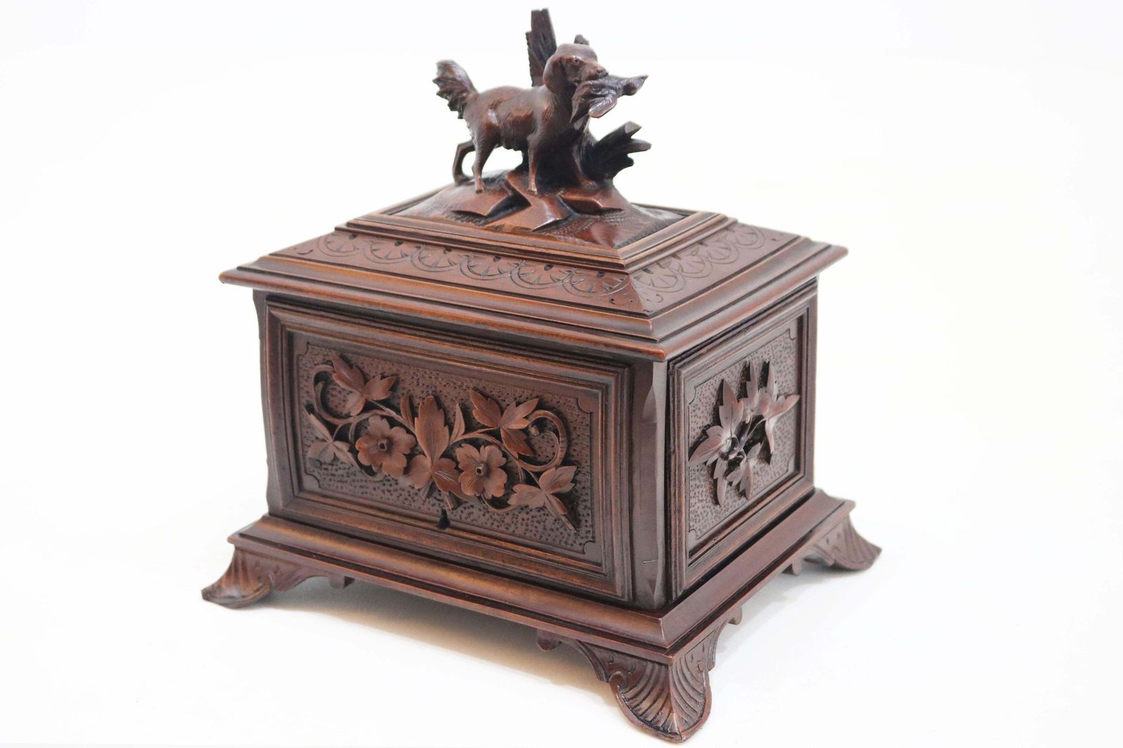 Home Decor Rare Swiss Black Forest 19th Century Cigar Box / Humidor With Dog Hand Carved photo