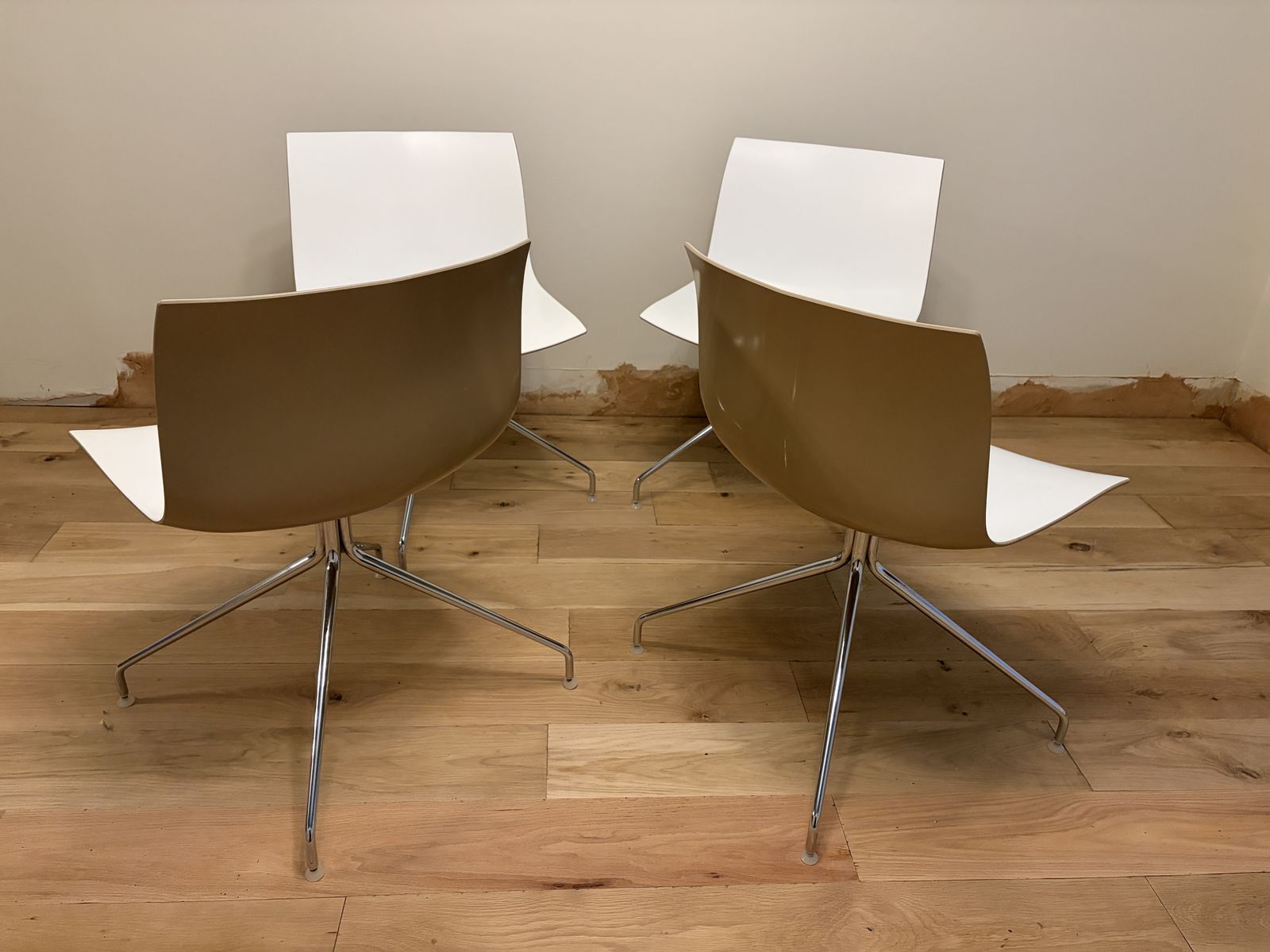 Set Of 4 Vintage Plastic Chairs By Lievore Altherr Molina For Arper, Italy 2000 photo vinterior