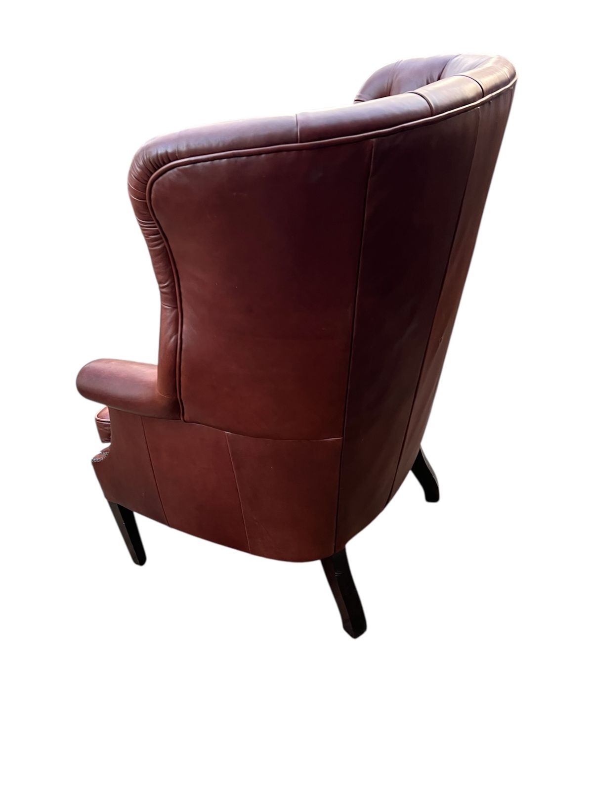 Original Tetrad Chesterfield Wingback (Mackenzie ) Harris Teed Model With Matching Stool photo 1295.0
