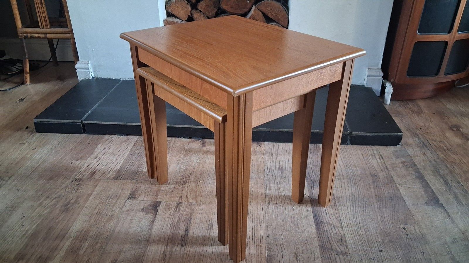 photo vinterior 1970's Teak Mid Century  Pair / Nest Of Tables
