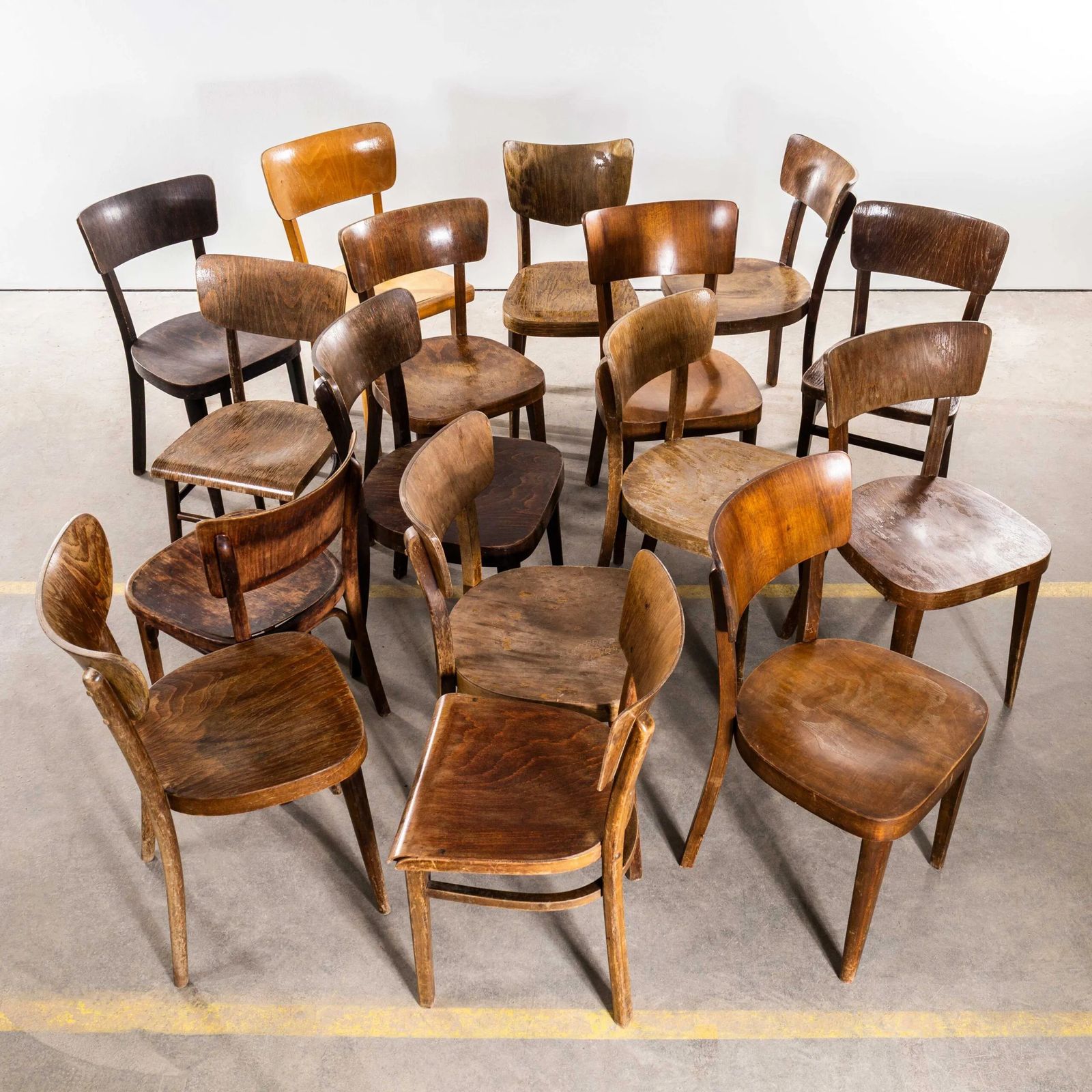 1950’s Harlequin Shield Back Bentwood Dining Chairs – Set Of Sixteen