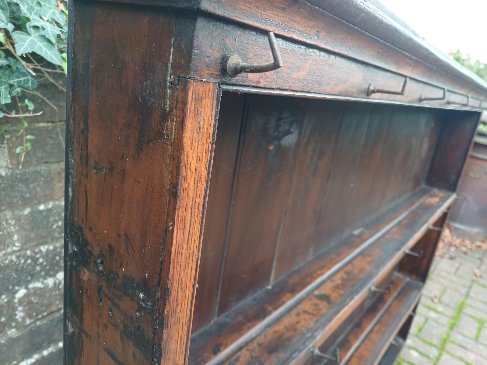 Antique Victorian Plate Rack, Pine & Oak Wall Shelf With Brass Hooks Early 19th Century Plate Display, Kitchen Decor photo vinterior