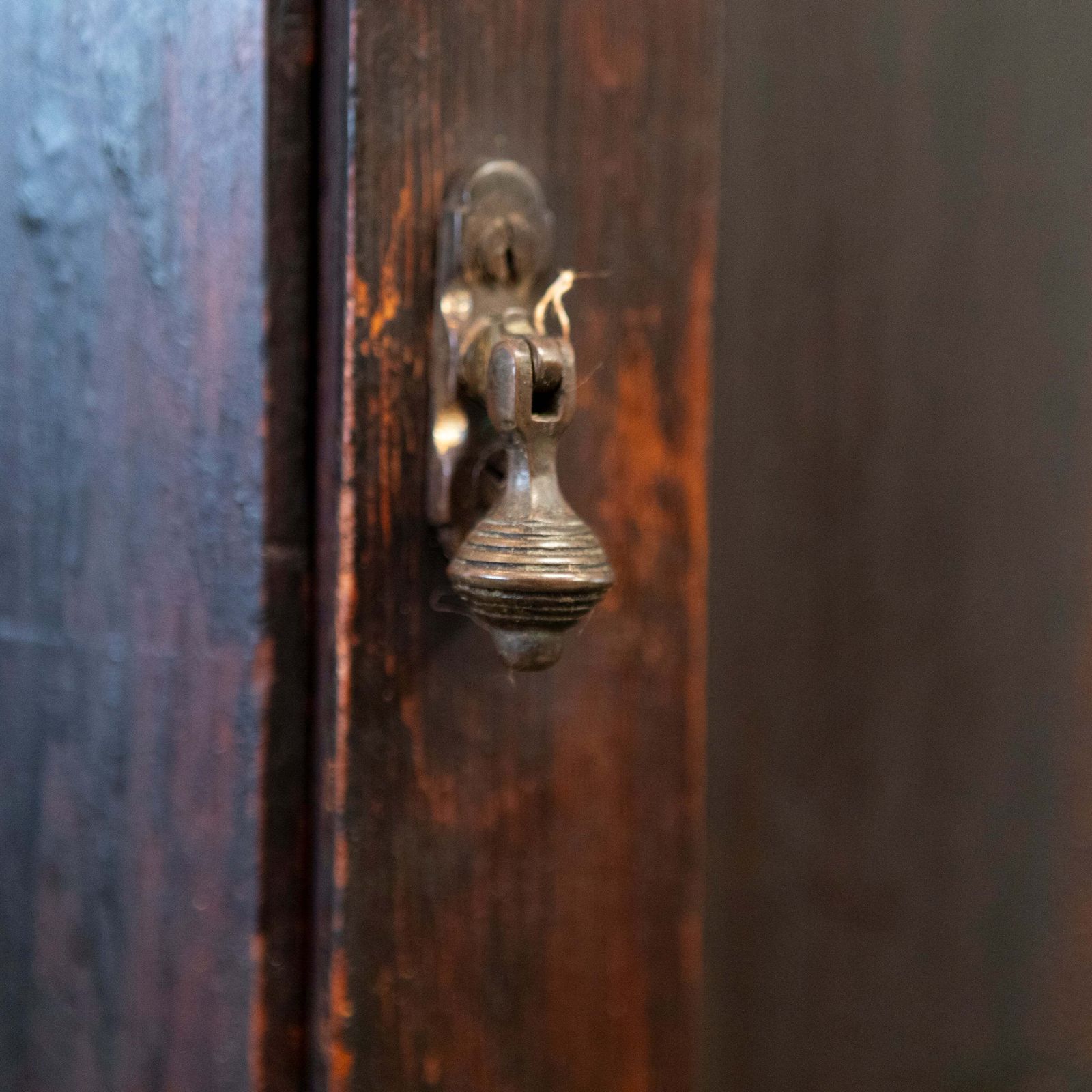Antique Victorian Corner Cupboard photo 175.0