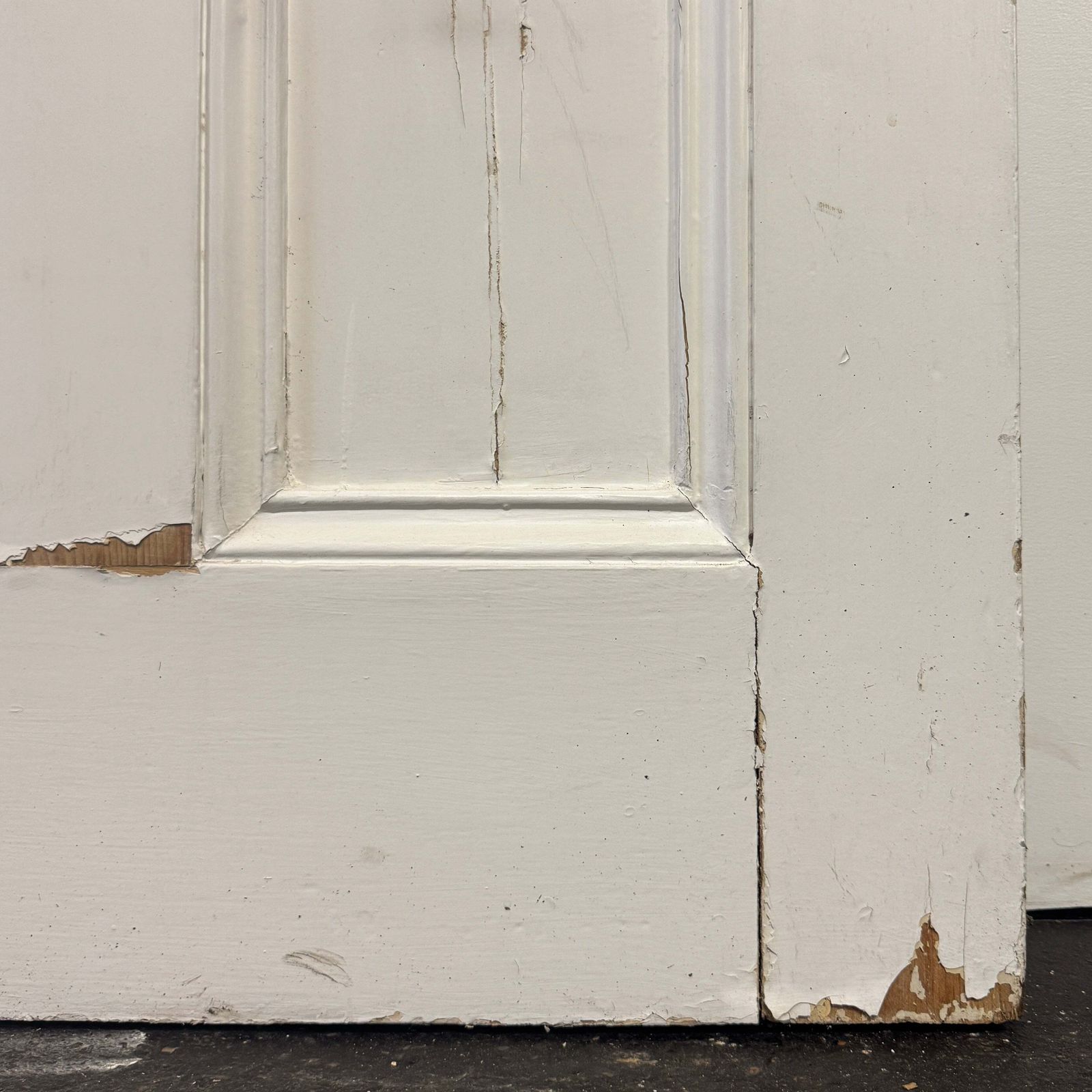 photo furniture Antique Four Panel Door 205.5cm X 86cm X 4.5cm