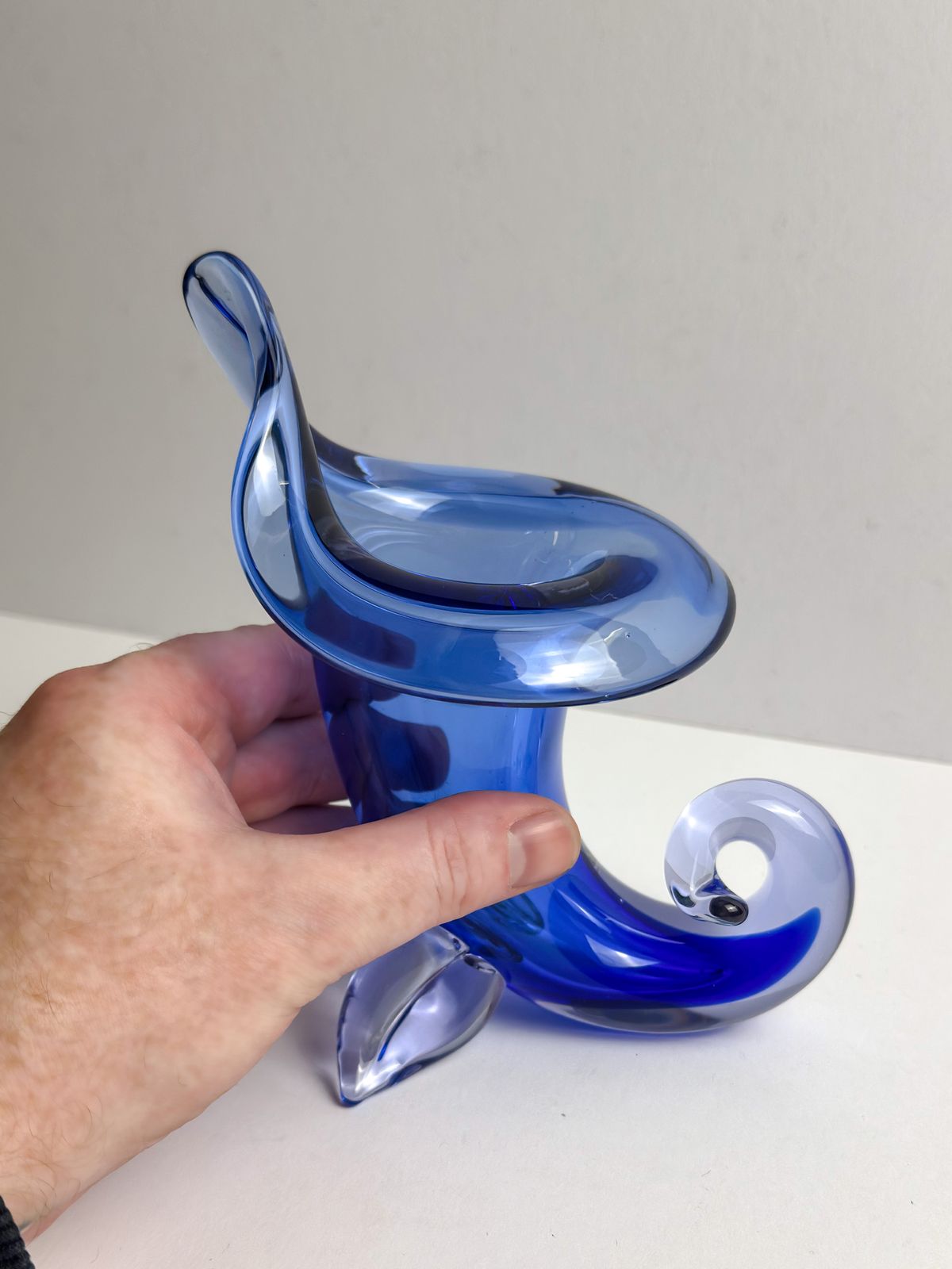 Murano Glass Cornucopia Vase In Cobalt Blue Sommerso By Archimede Seguso, 1950s photo vinterior