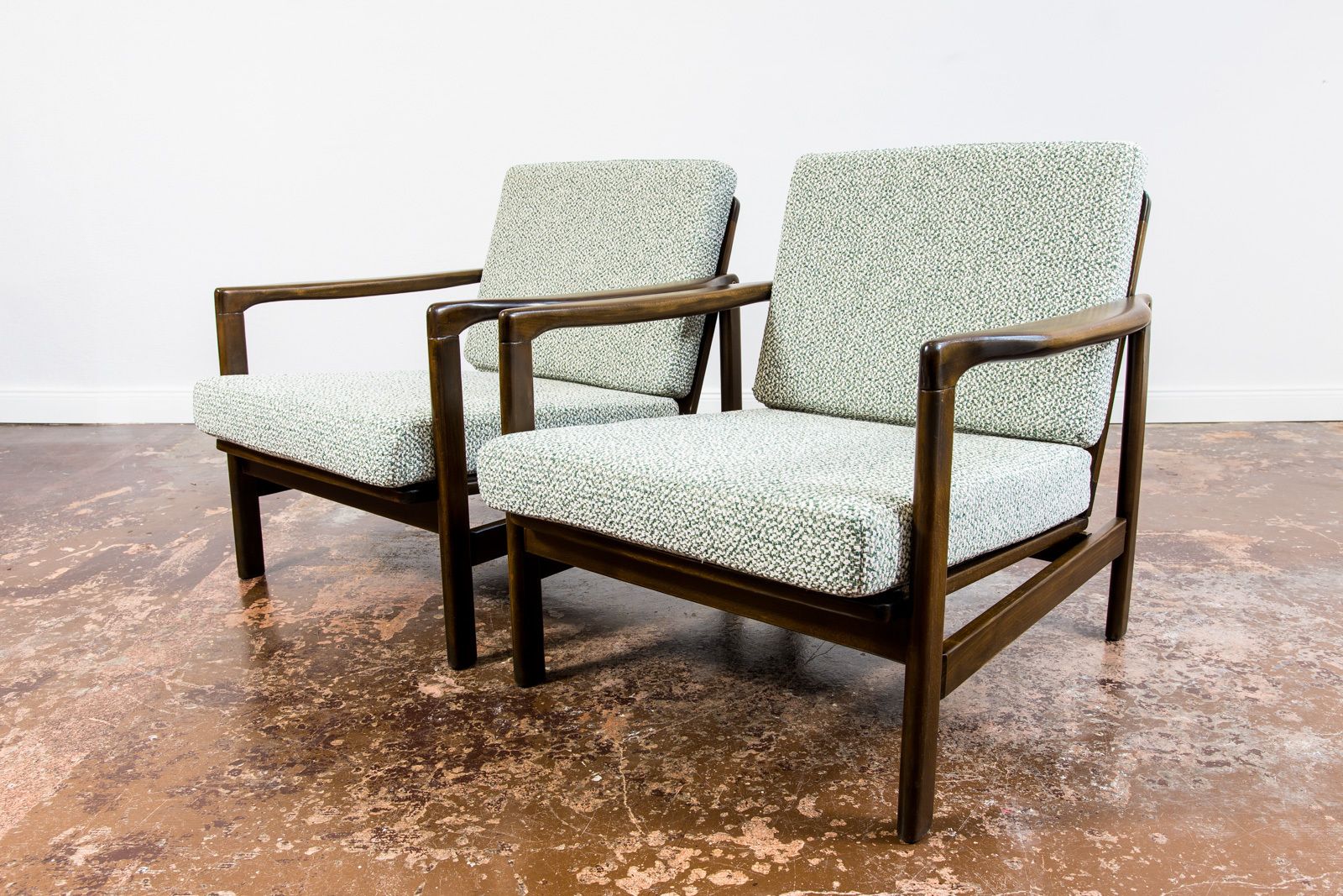 photo buy Vintage Club Chairs By Zenon Bączyk, 1960's, Set Of 2