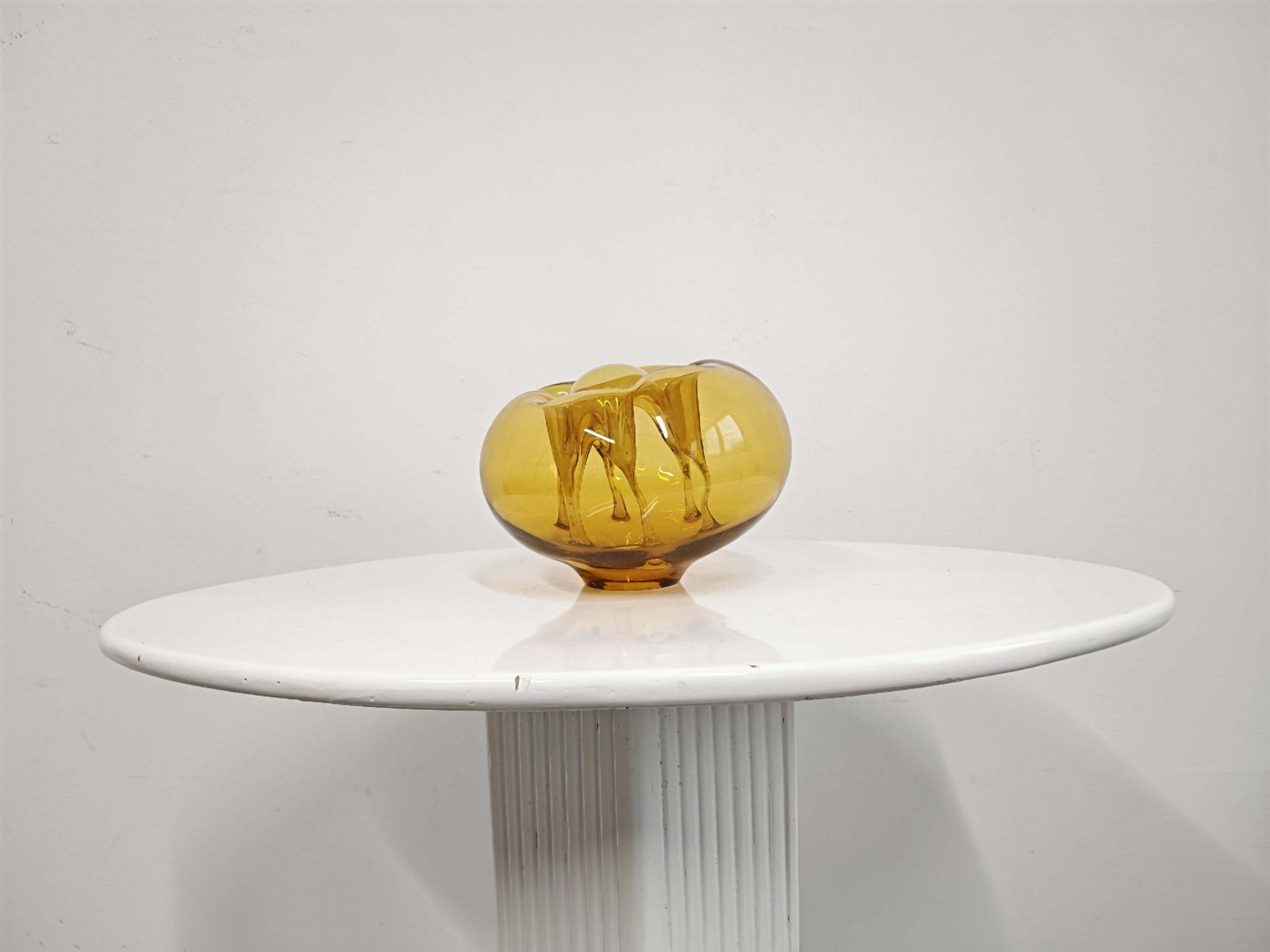photo furniture Mid Century Mouth Blown Glass Sculpture Of Ikebana Vase By Dragan Drobnjak