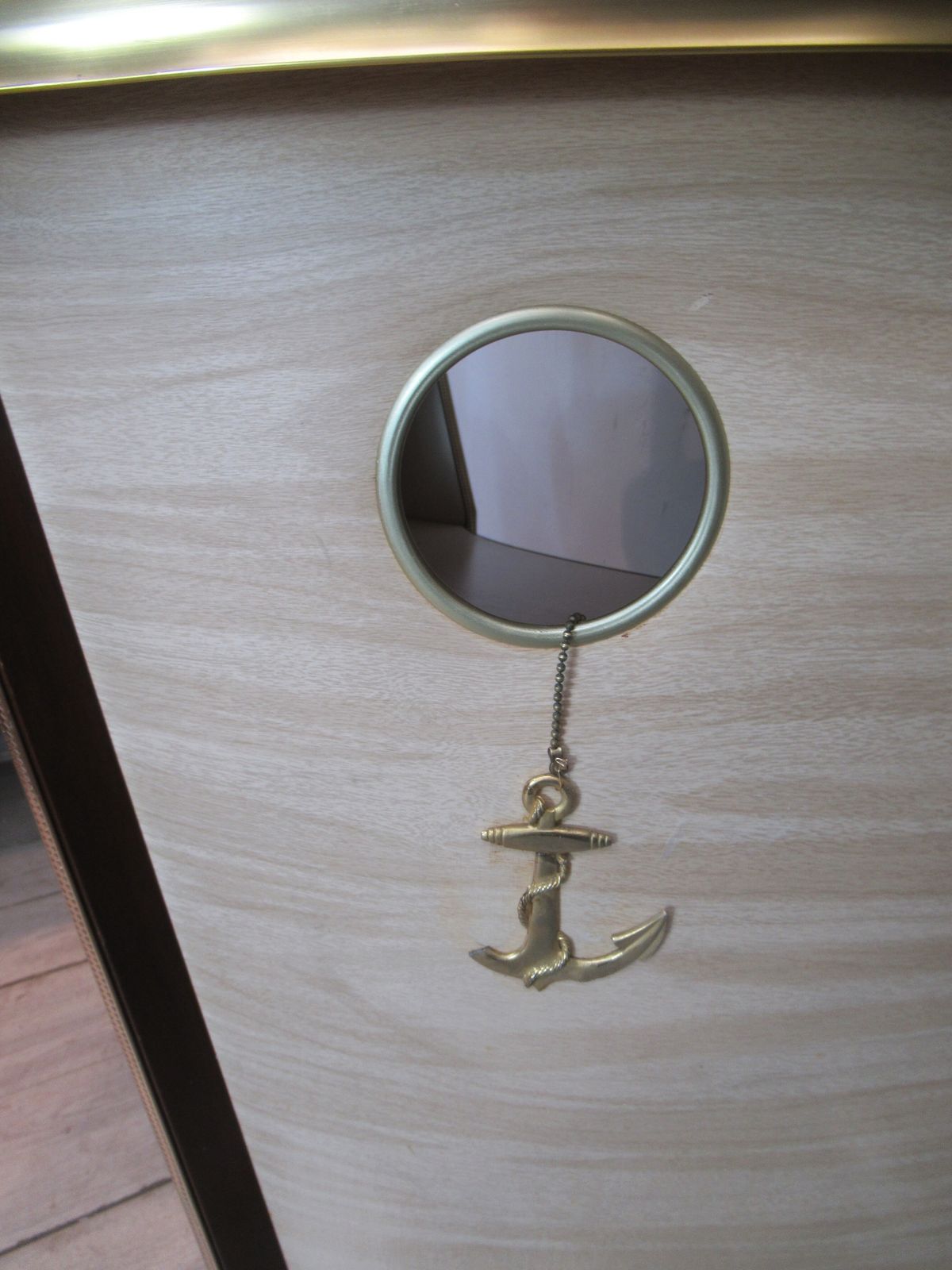 A 1950s Boat Cocktail   Drinks Cabinet photo vinterior
