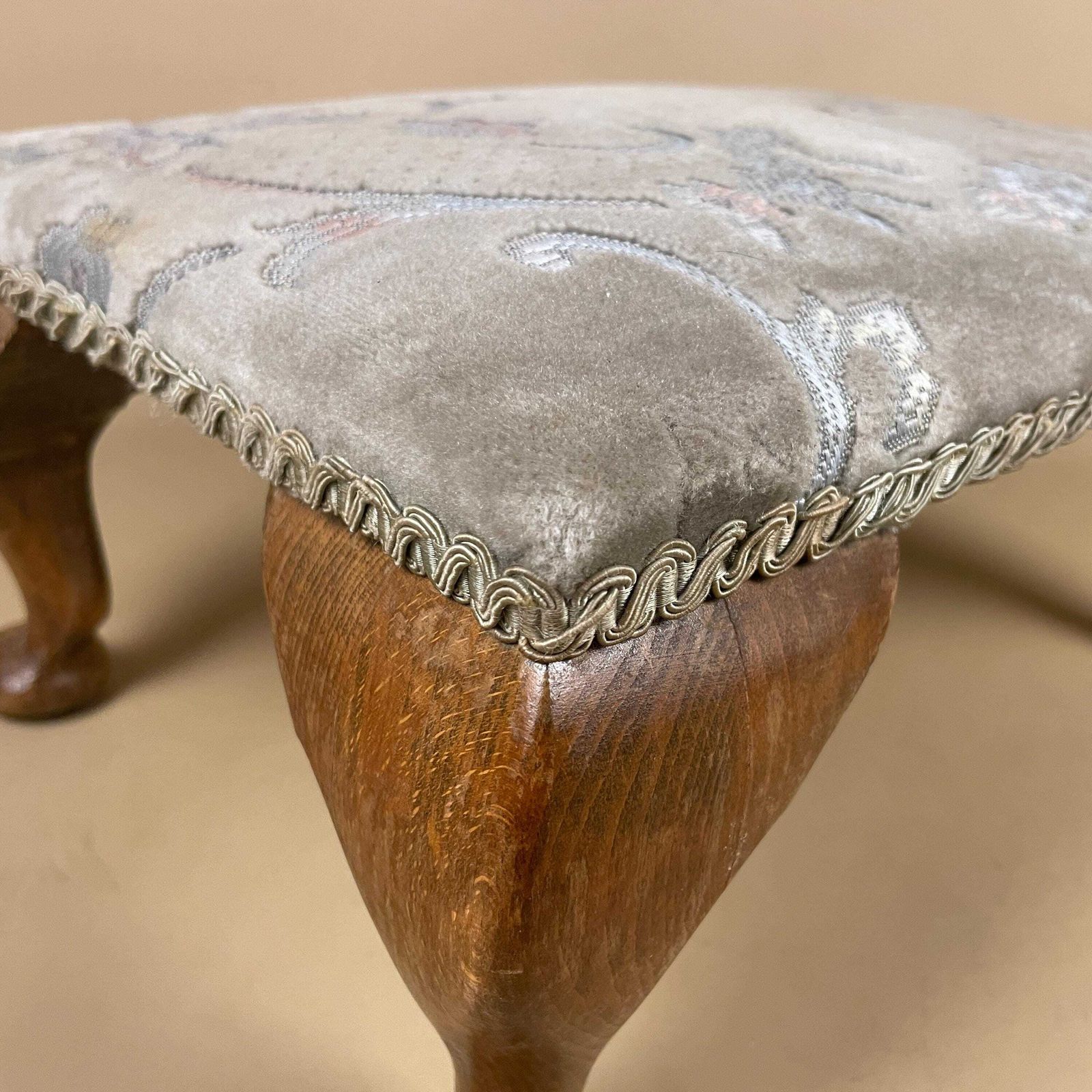 Furniture Vintage Retro Velvet Stool Wood Legs Cottage Furniture Rectangle Footstool Foot Seat 18x38x28cm Footstool Floral Patterned Pattern Sage photo