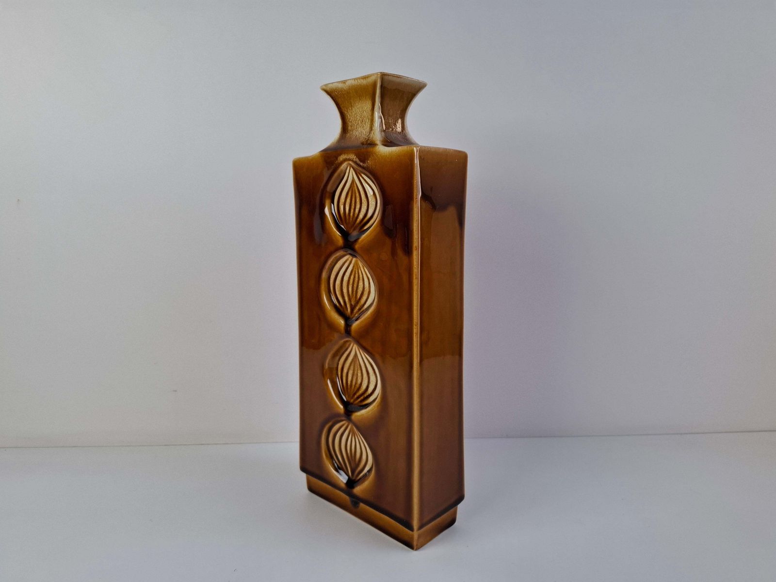 Mid Century Czech Brown Ceramic Vase Ditmar Urbach, 1960's. photo Home Decor