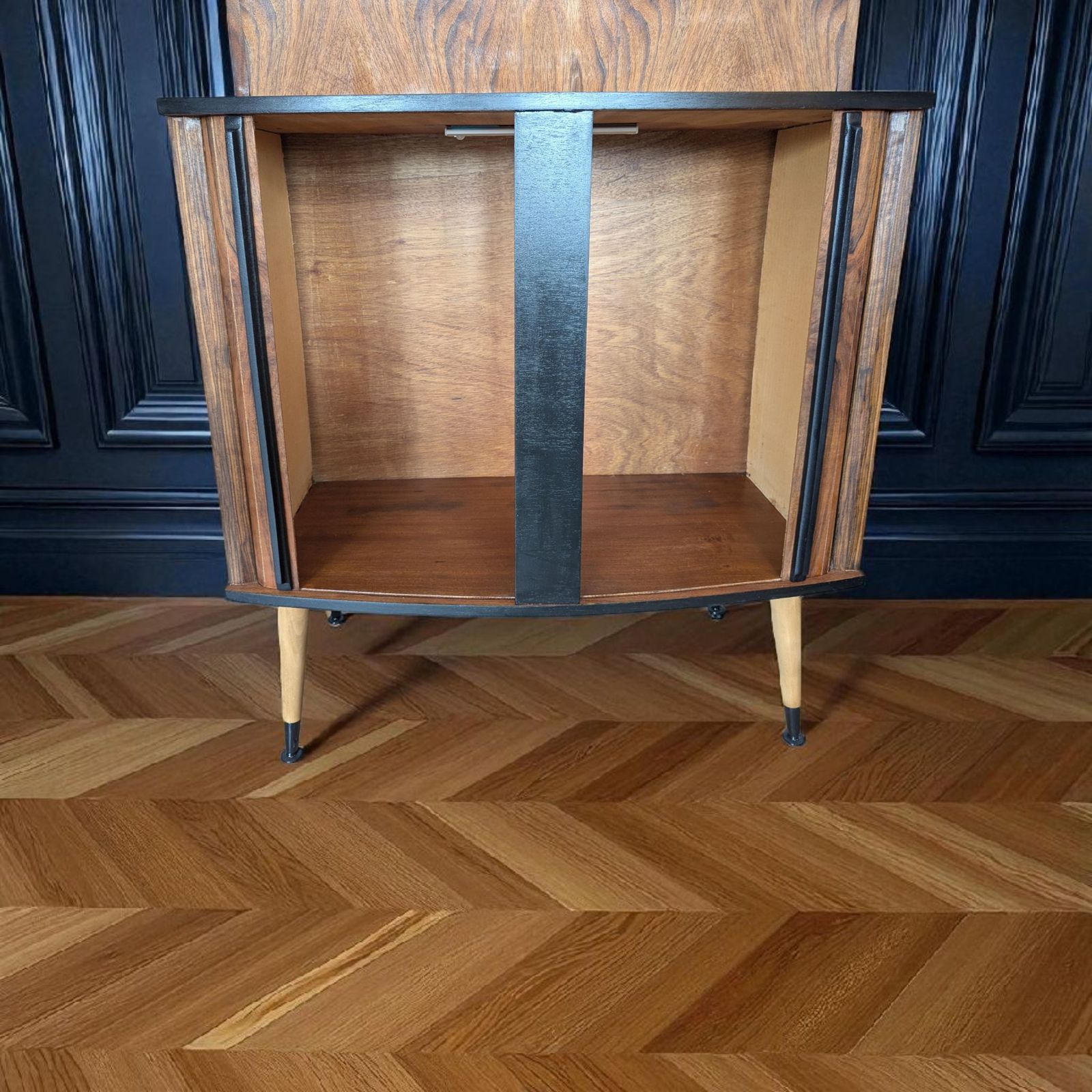 photo furniture Unique Art Deco Cocktail Drinks Cabinet Walnut Burr Wood Bar
