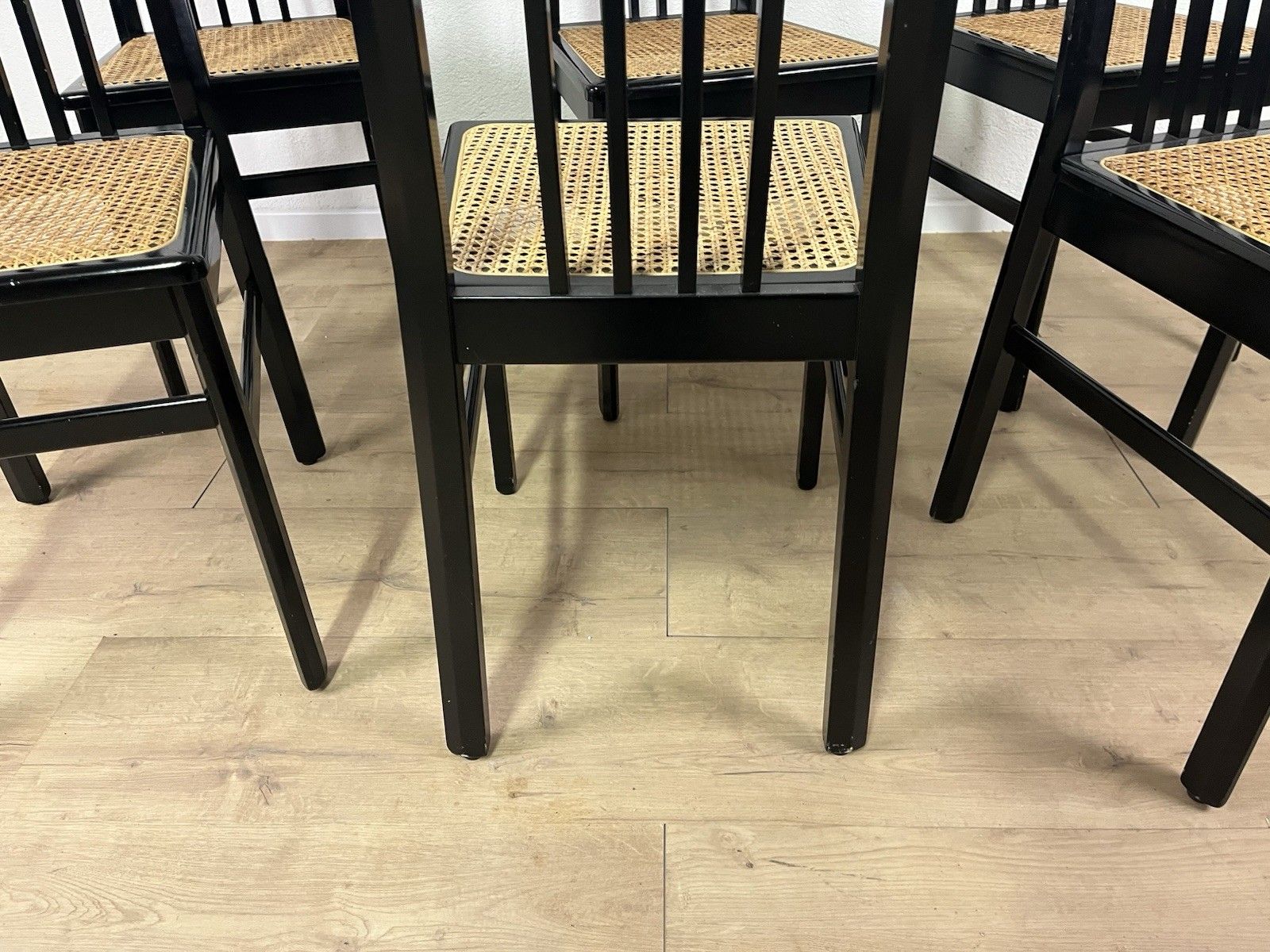 photo furniture Vienna 70’s Vintage Design Black Straw Wood Chair Set Of 6