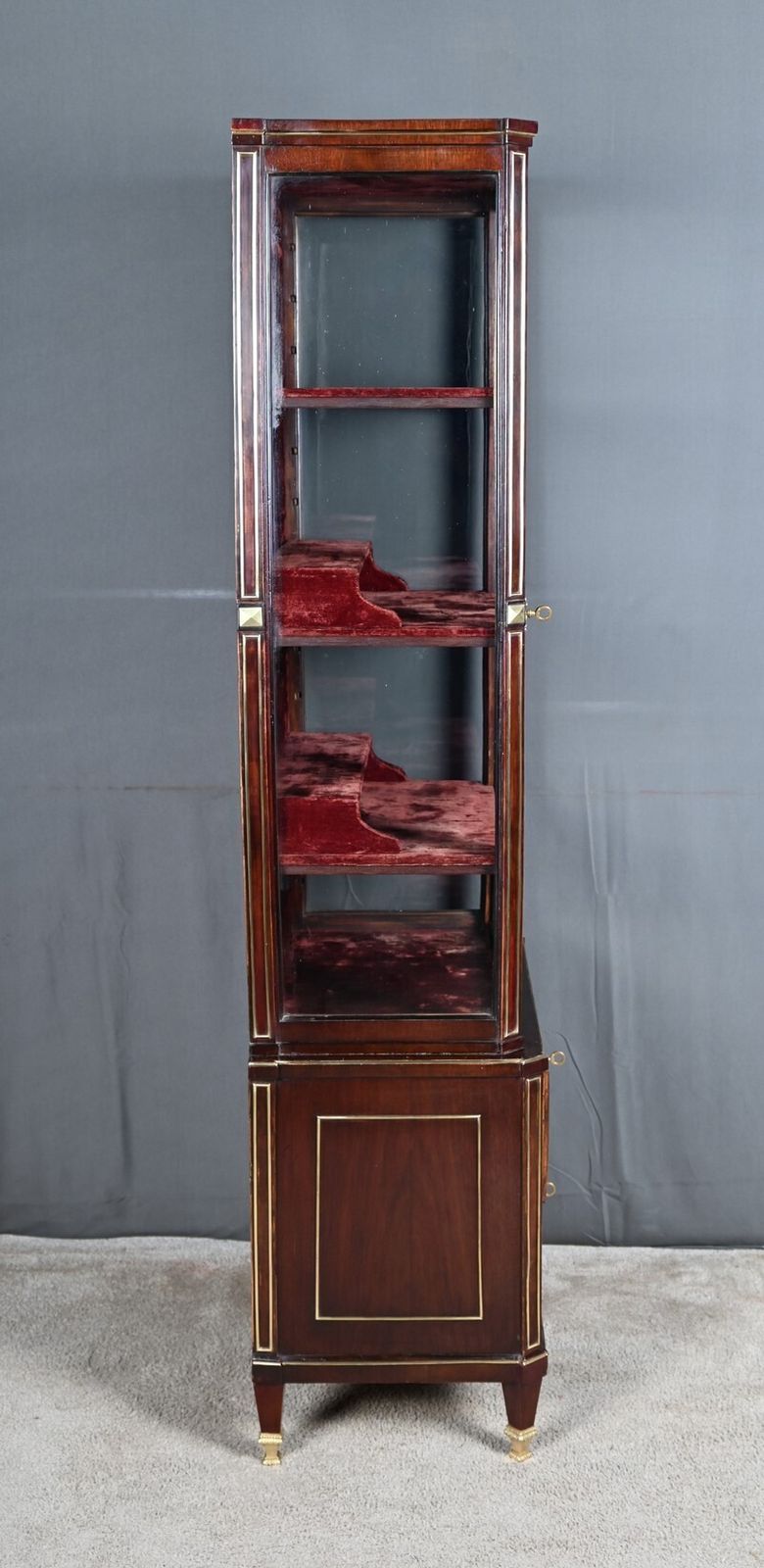 photo vintage Small Mahogany Display Cabinet, Louis XVI Style – Late 19th Century