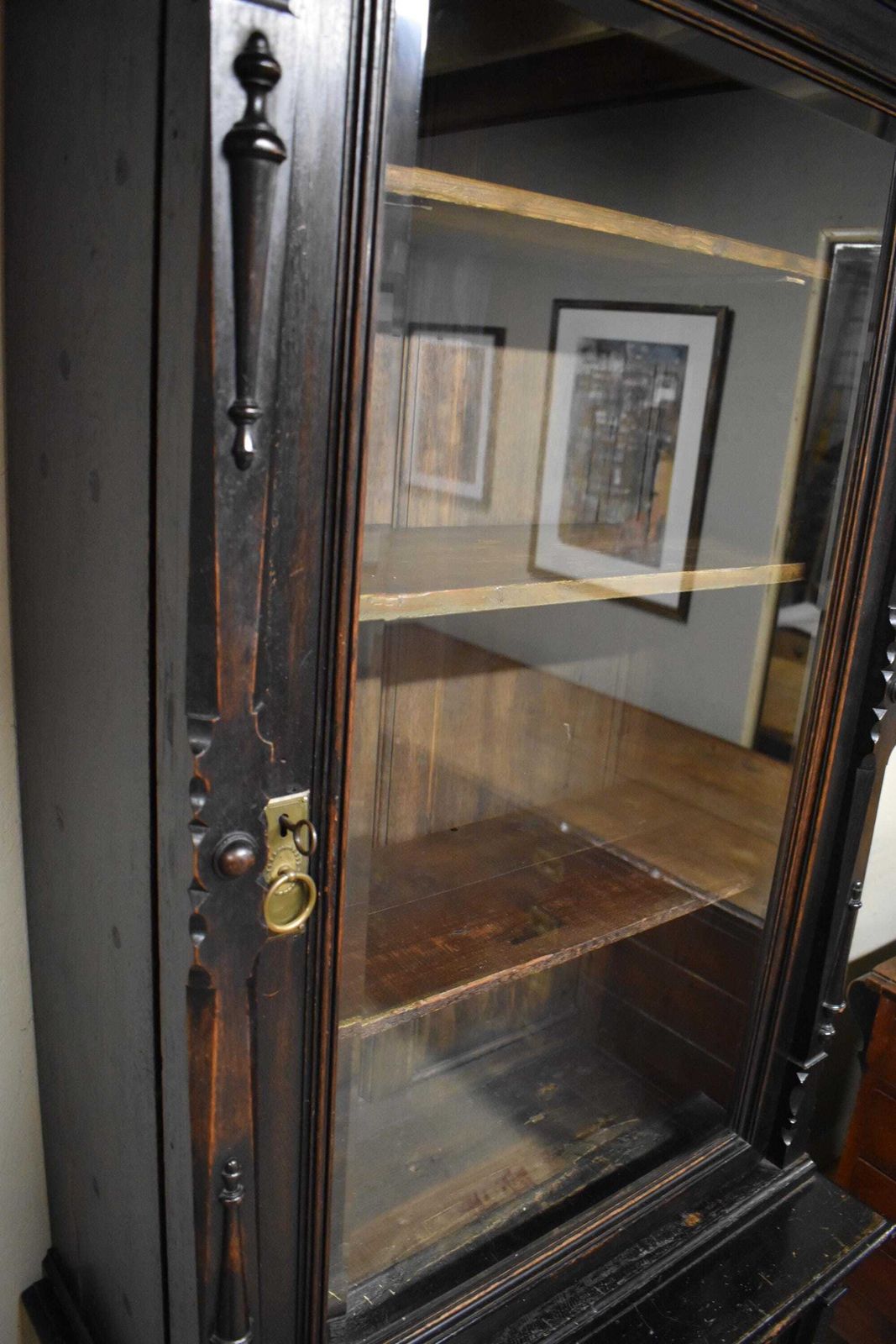 photo vintage 19th Century Antique Ebonised Oak Glazed Gun Cabinet   Display Bookcase