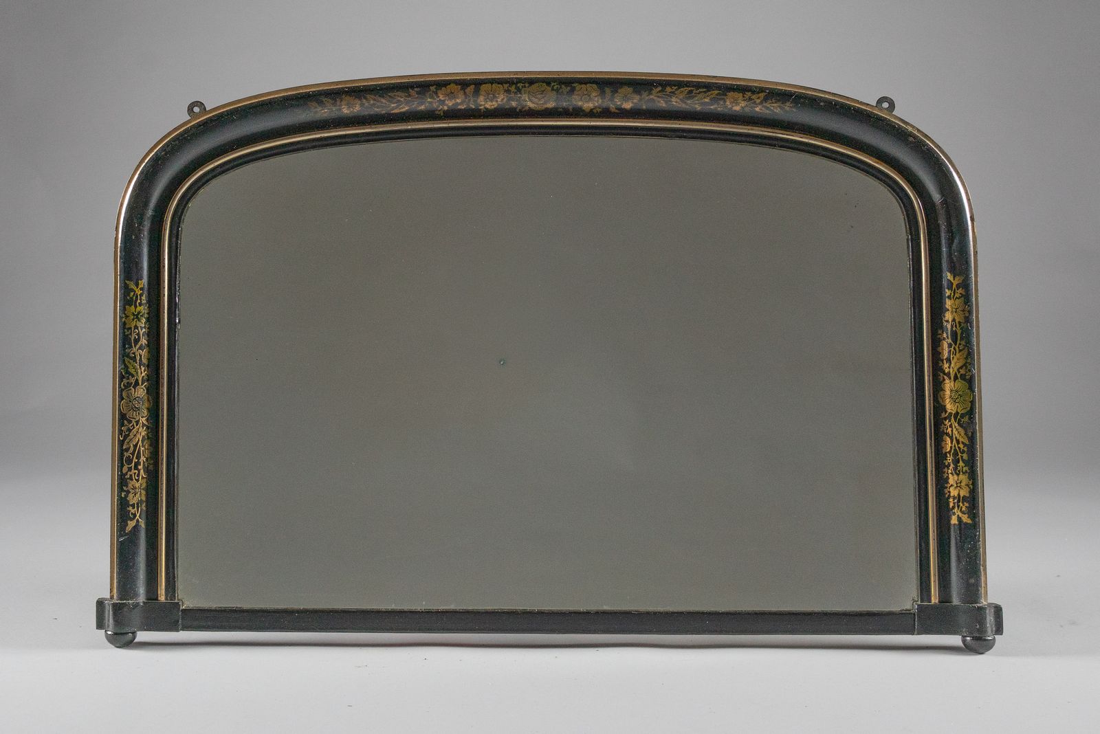 19th Century Victorian And English Ebonised And Gilt Overmantle Mirror
